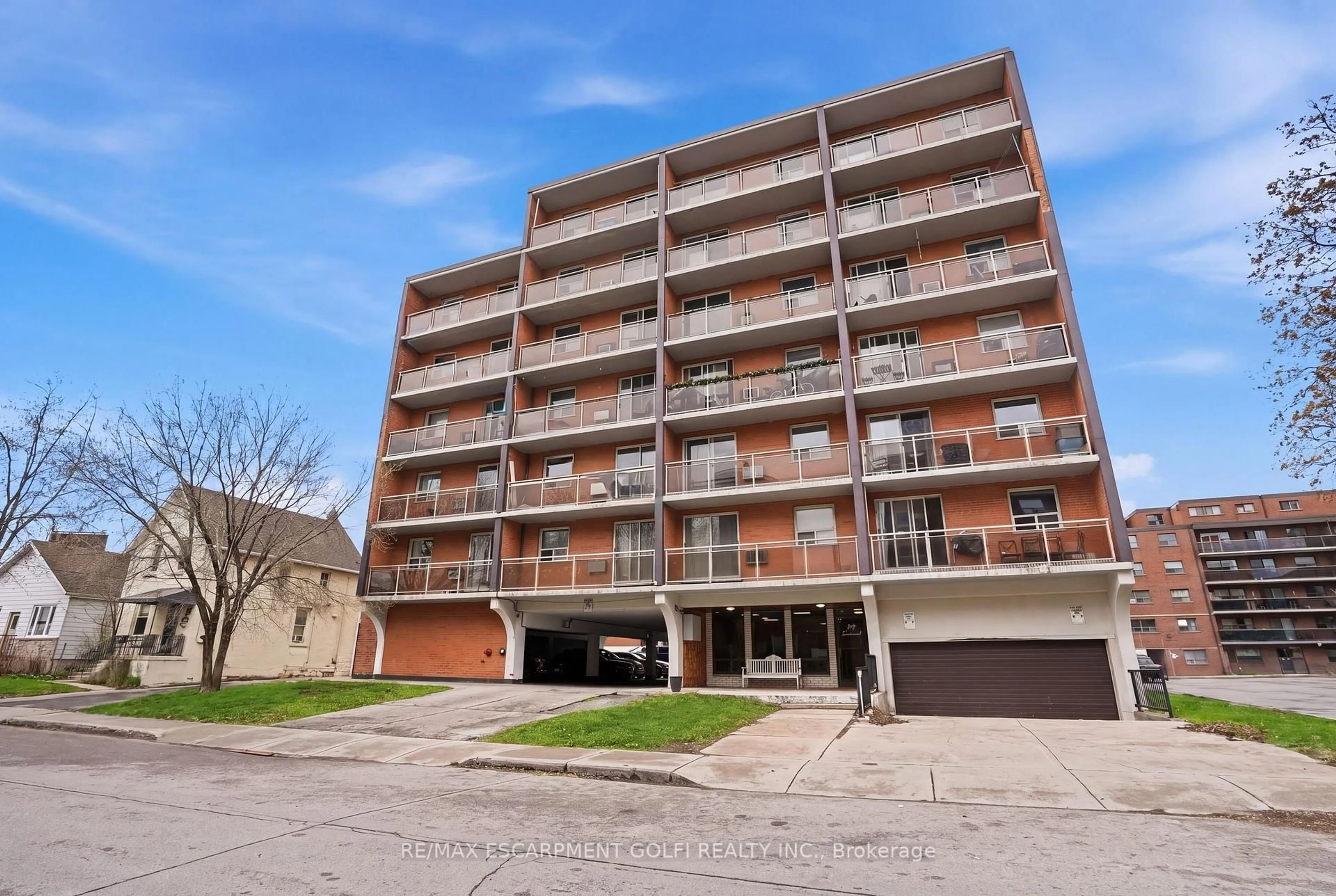Unknown for 30 Summit Ave #303, Hamilton Ontario L8V 2R8