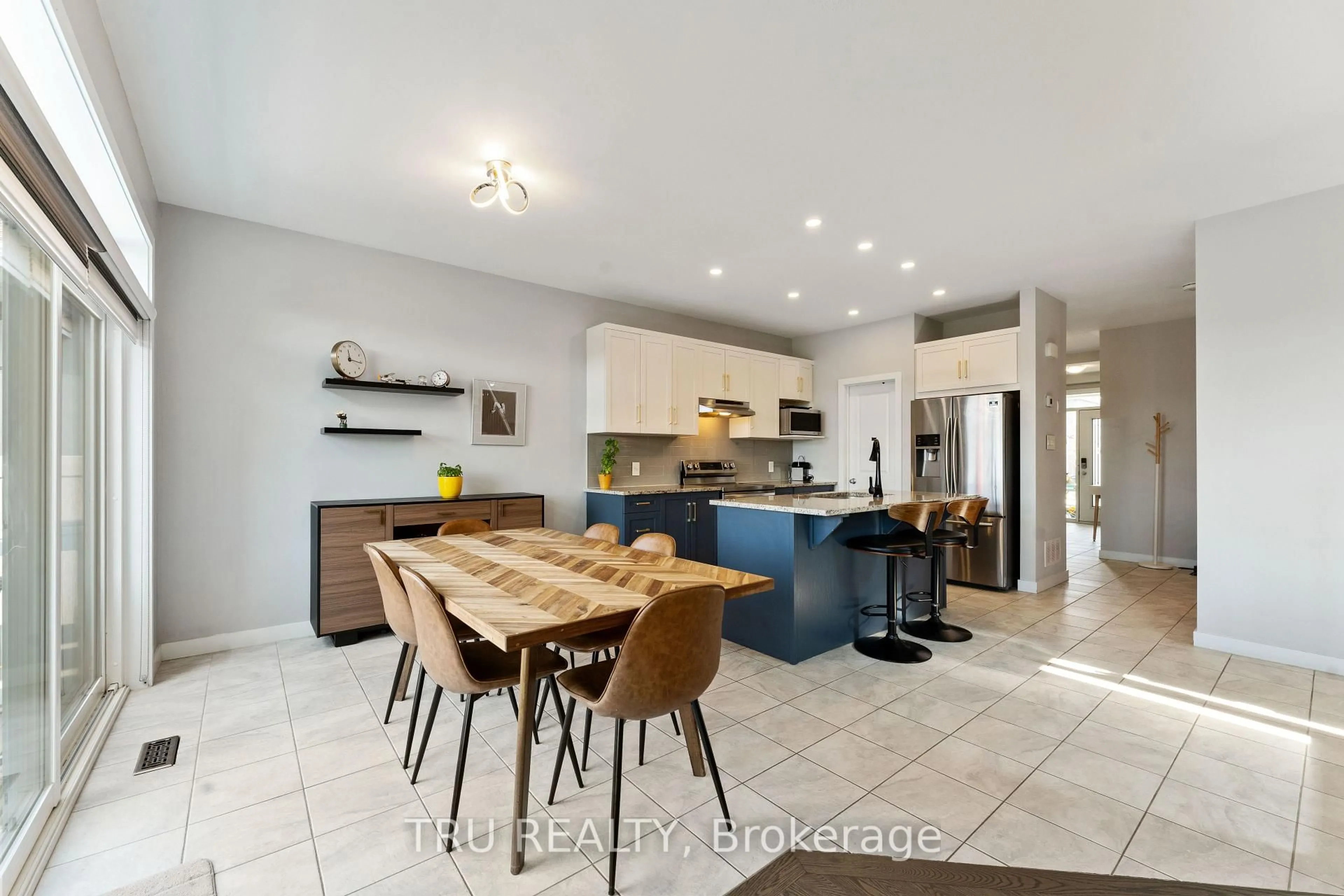 Open concept kitchen, ceramic/tile floor for 43 Aridus Cres, Ottawa Ontario K2S 2L4