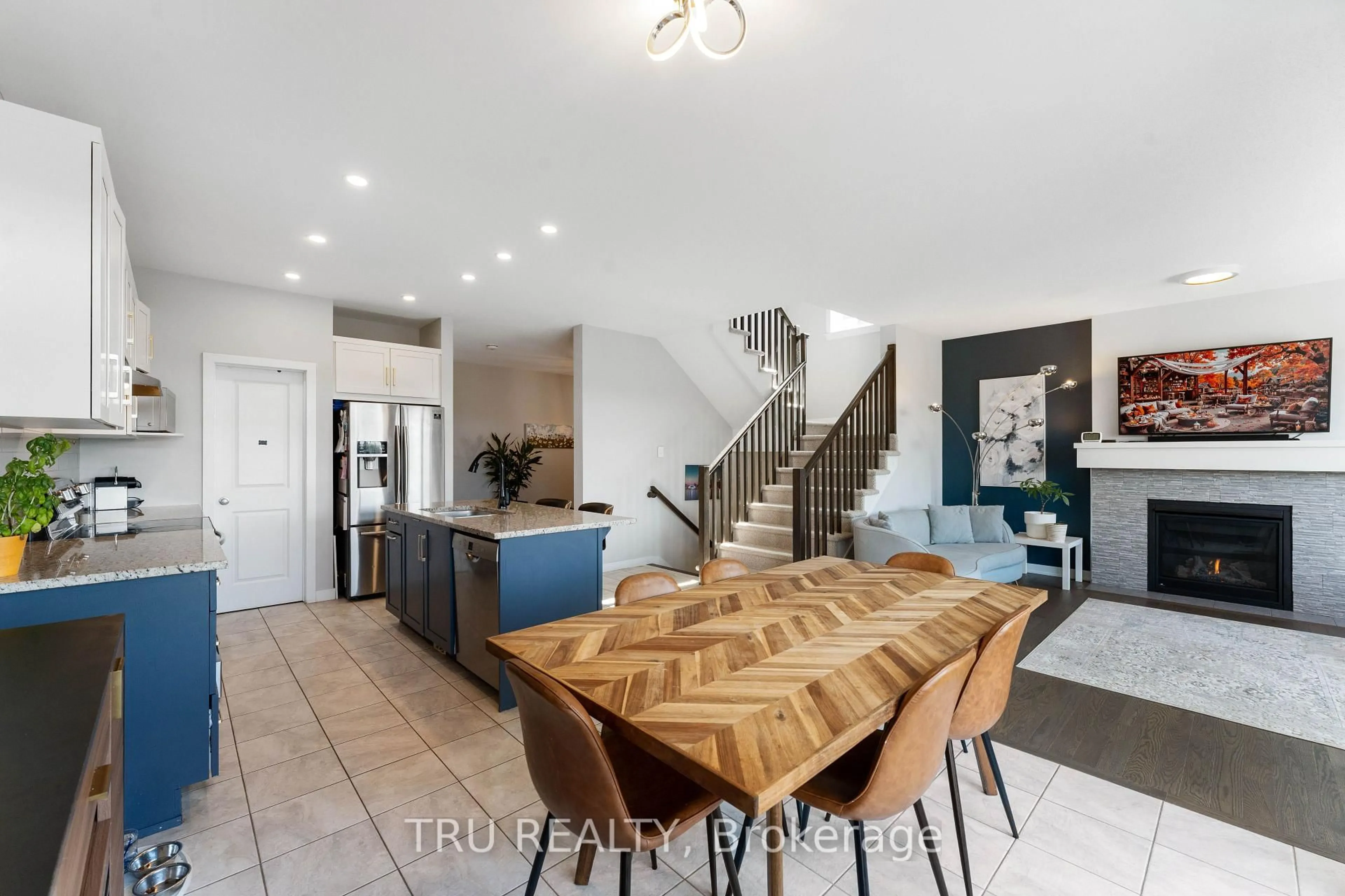 Open concept kitchen, ceramic/tile floor for 43 Aridus Cres, Ottawa Ontario K2S 2L4