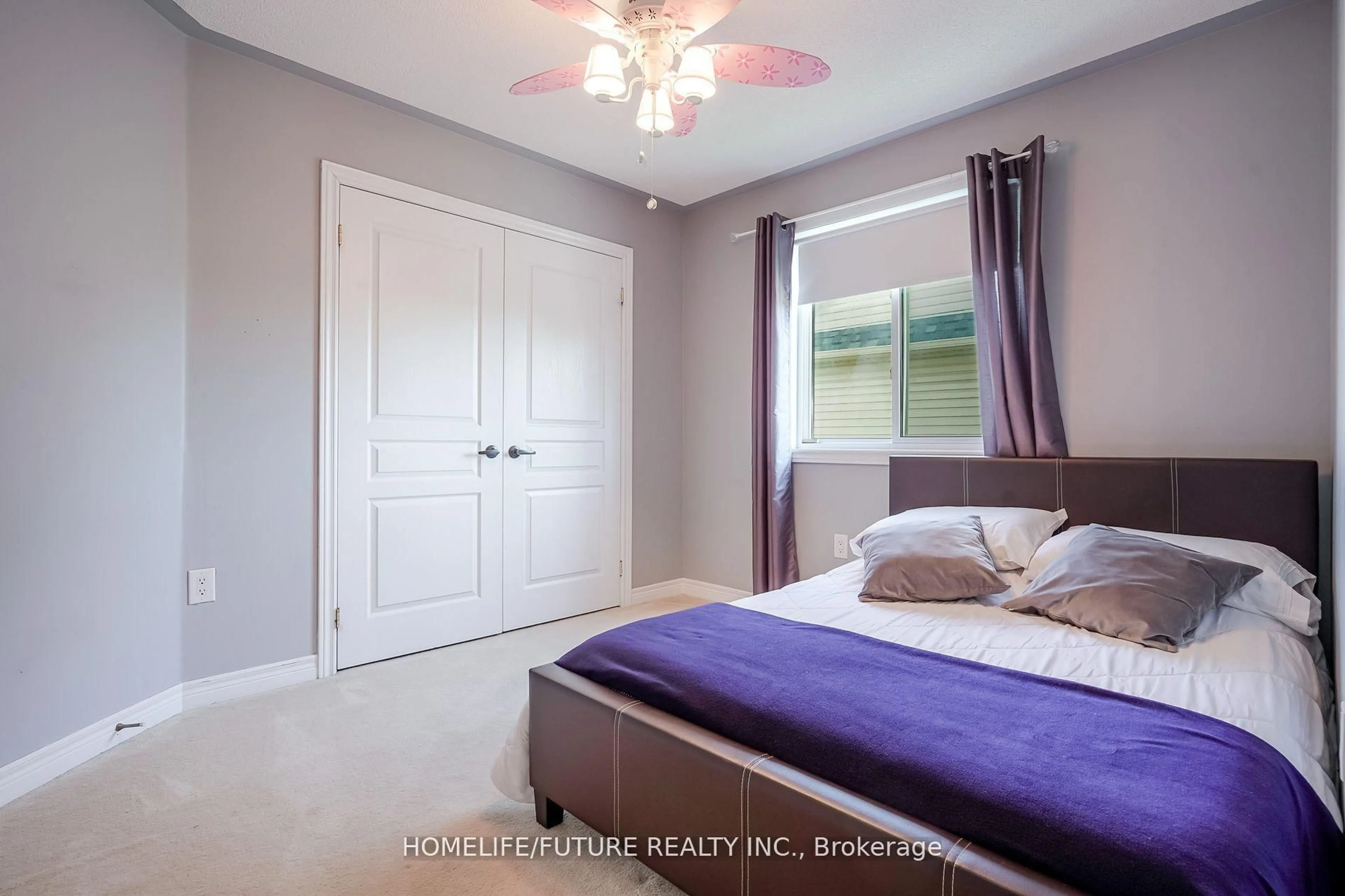 Bedroom with bed, unknown for 220 Berry St, Shelburne Ontario L9V 3E1