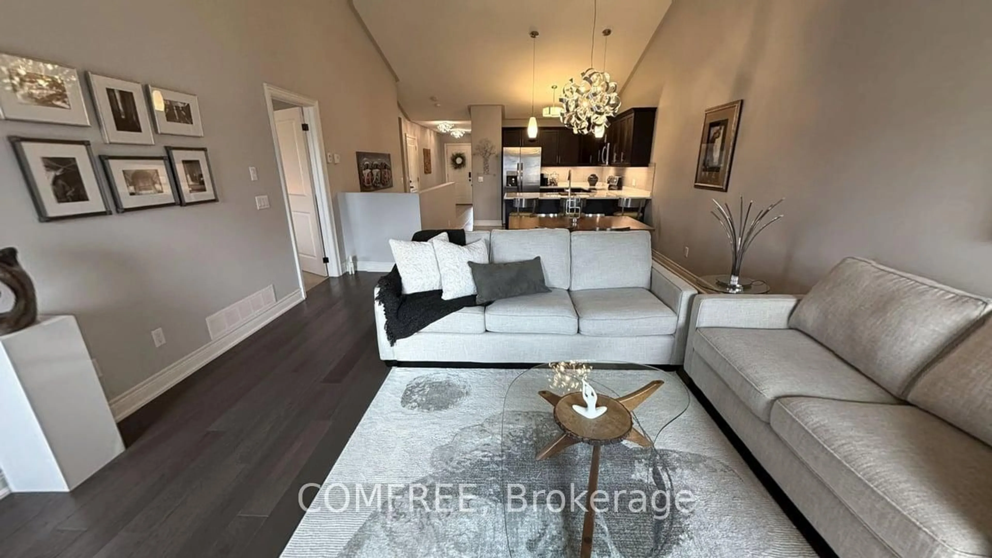 Living room with furniture, unknown for 3958 Lower Coach Rd, Fort Erie Ontario L0S 1S0