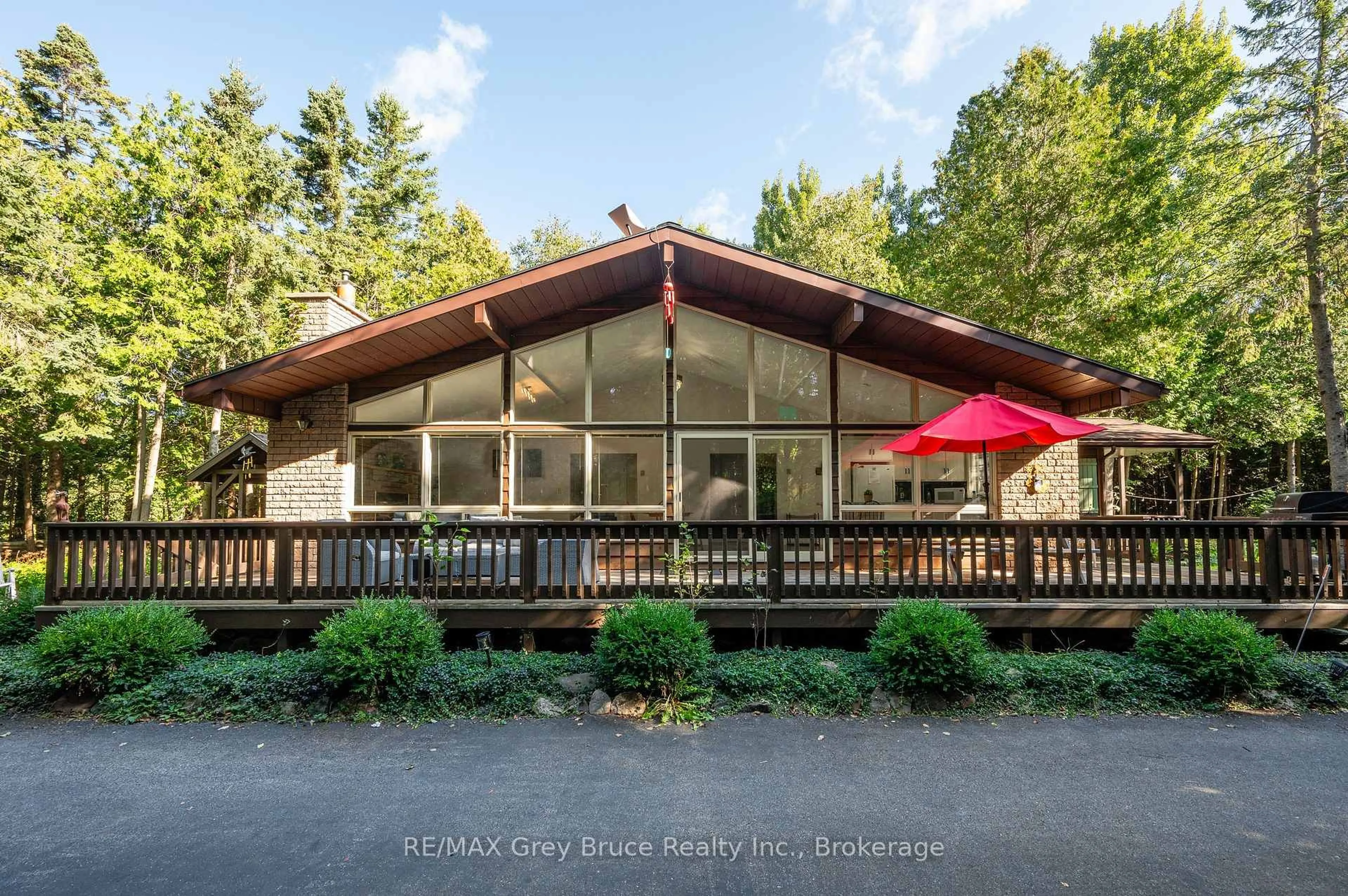 Patio, unknown for 66 HARPUR Dr, Northern Bruce Peninsula Ontario N0H 2R0