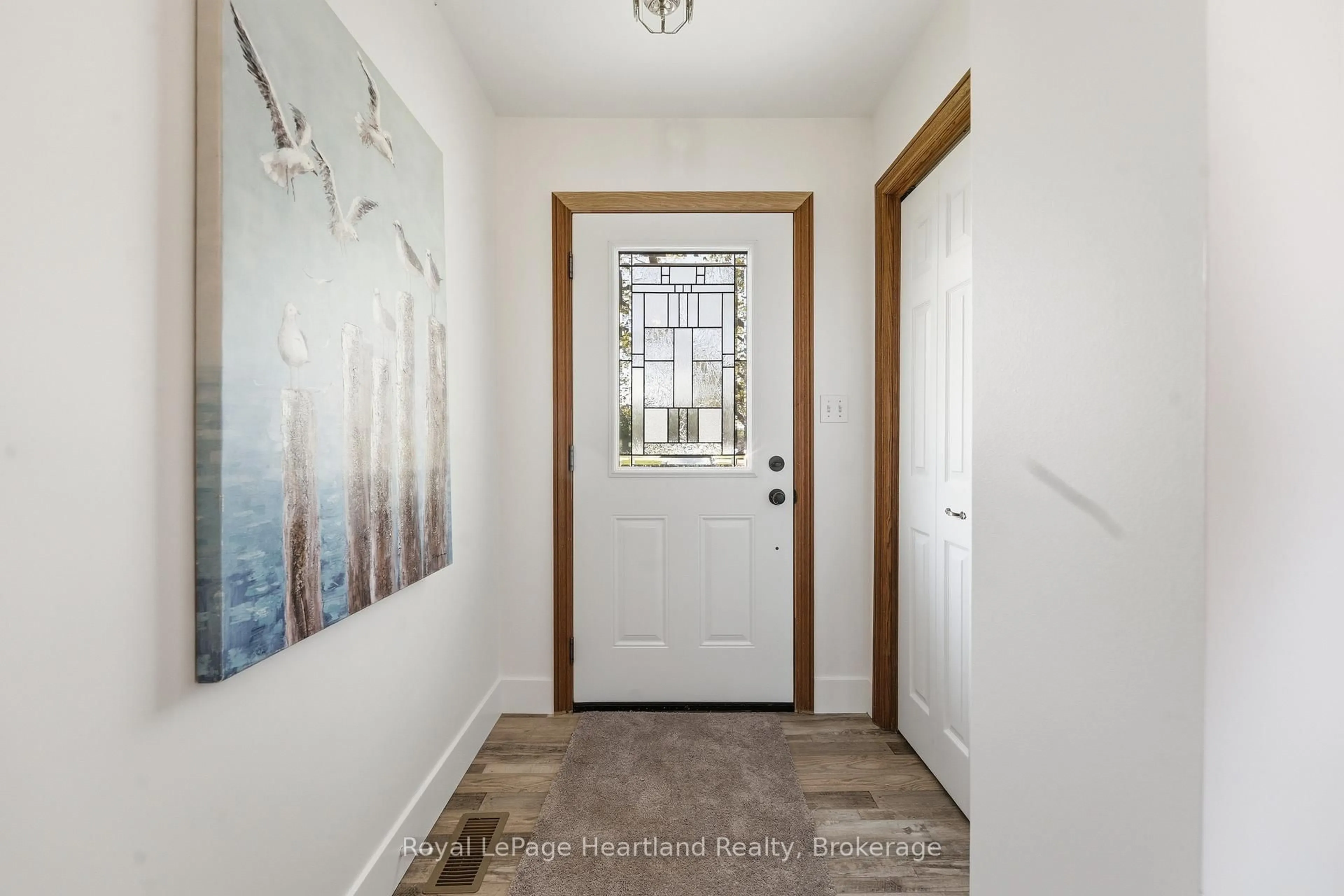 Indoor entryway for 80157 Sharpes Creek Line, Central Huron Ontario N0M 1L0