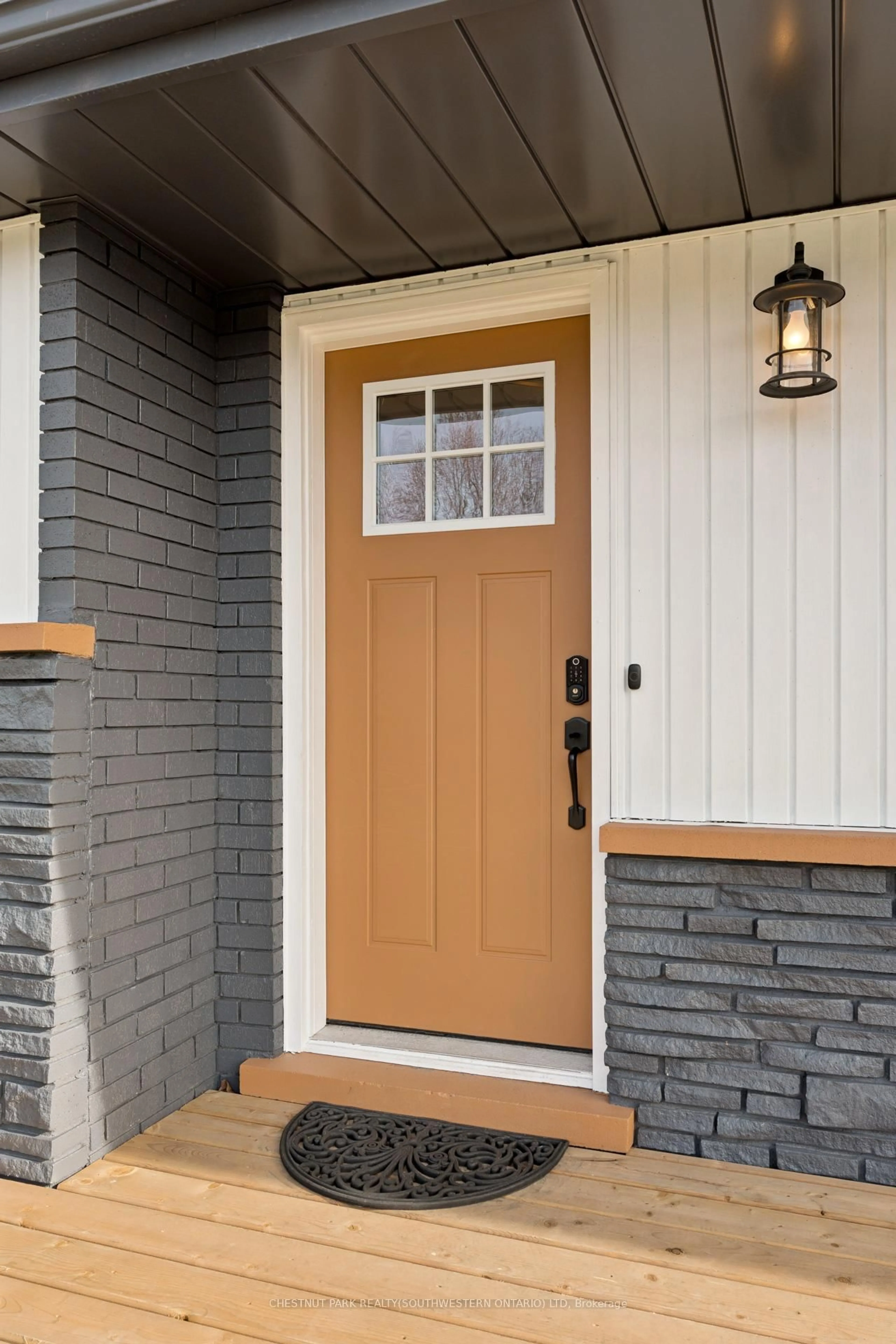 Unknown for 137 Donald St, Kitchener Ontario N2B 3G7
