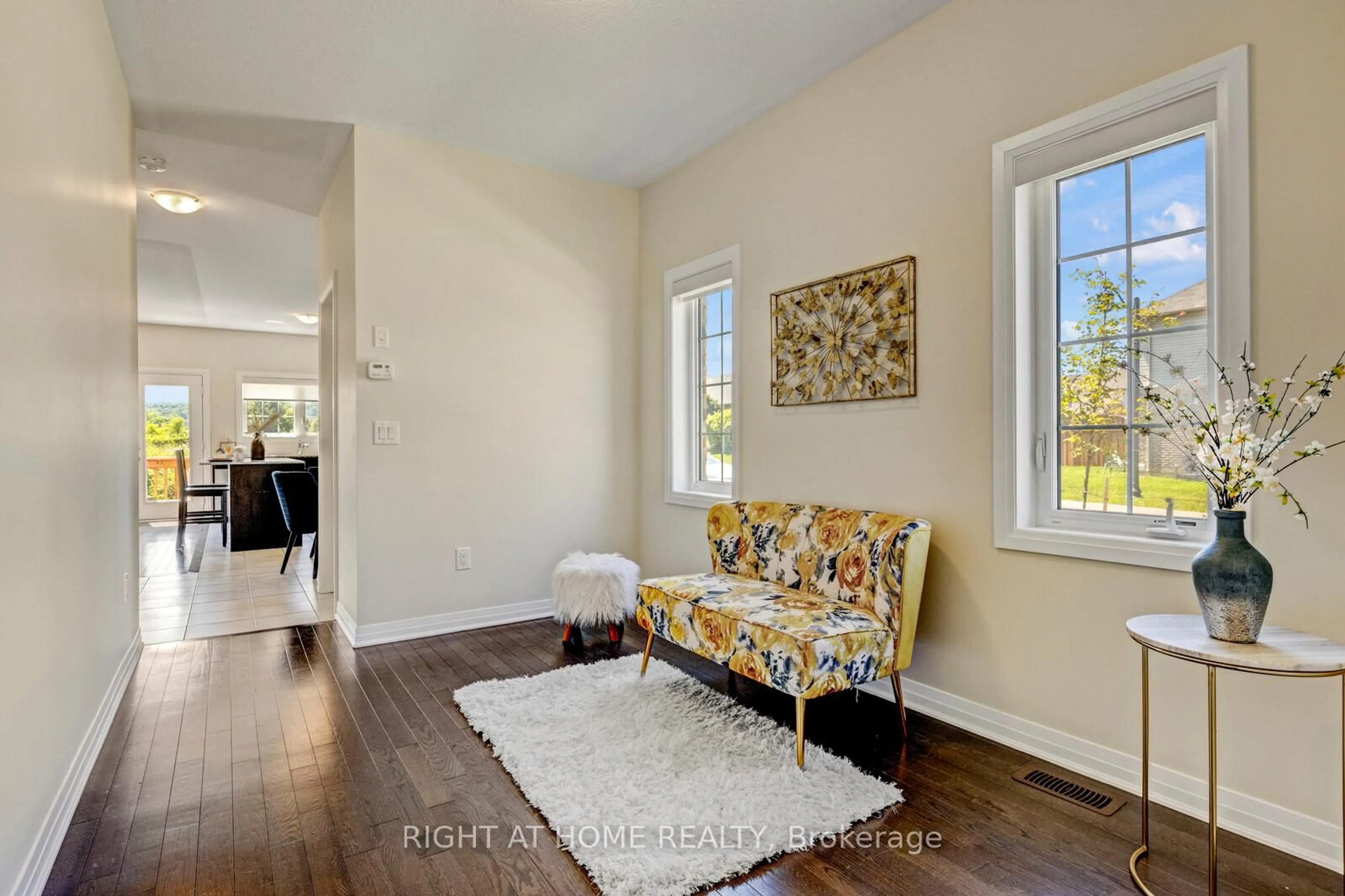 Indoor entryway for 4147 Cherry Heights Blvd, Lincoln Ontario L0R 1B6