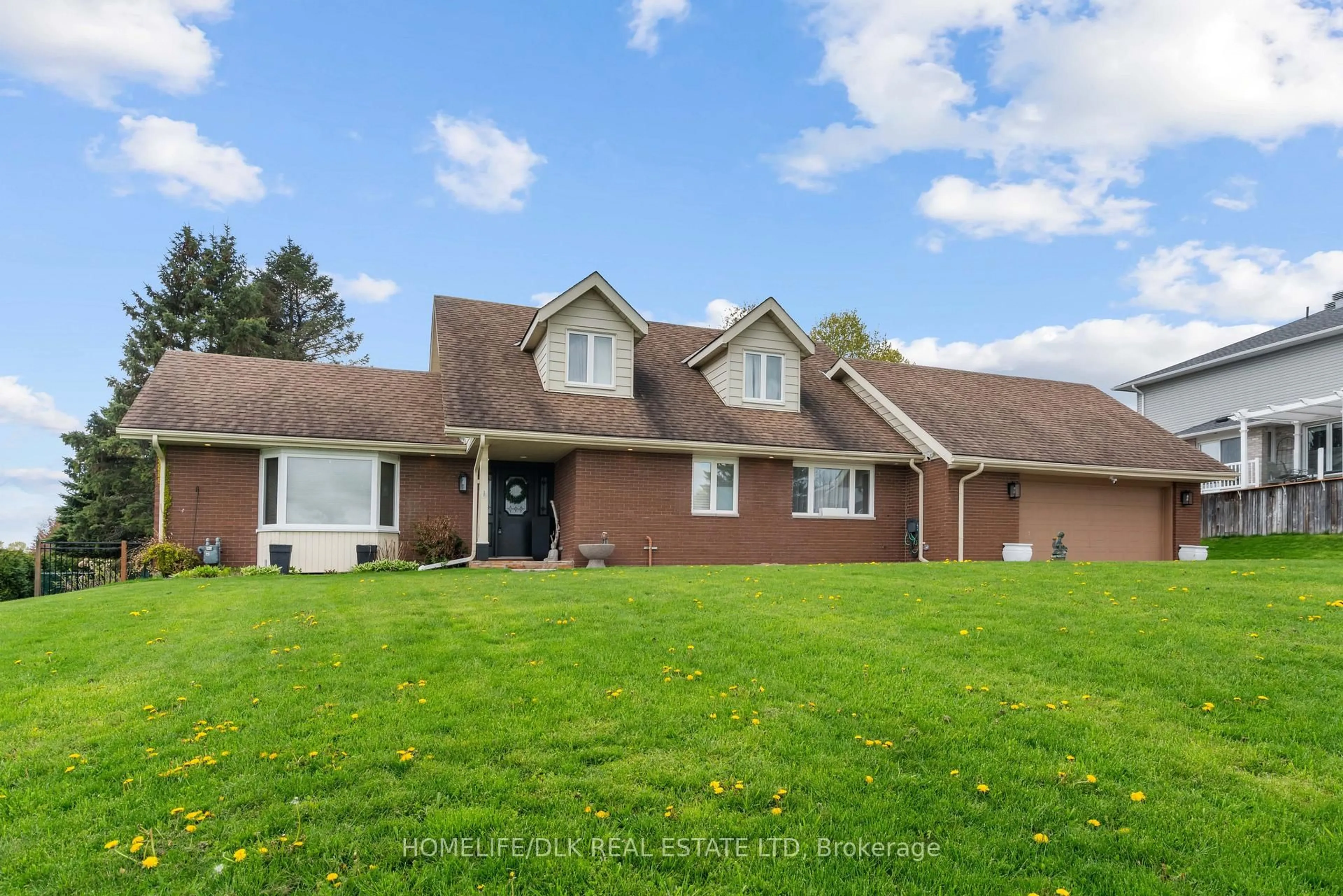 A pic from outside/outdoor area/front of a property/back of a property/a pic from drone, water/lake/river/ocean view for 1102 Burnside Dr, Augusta Ontario K6V 5T1