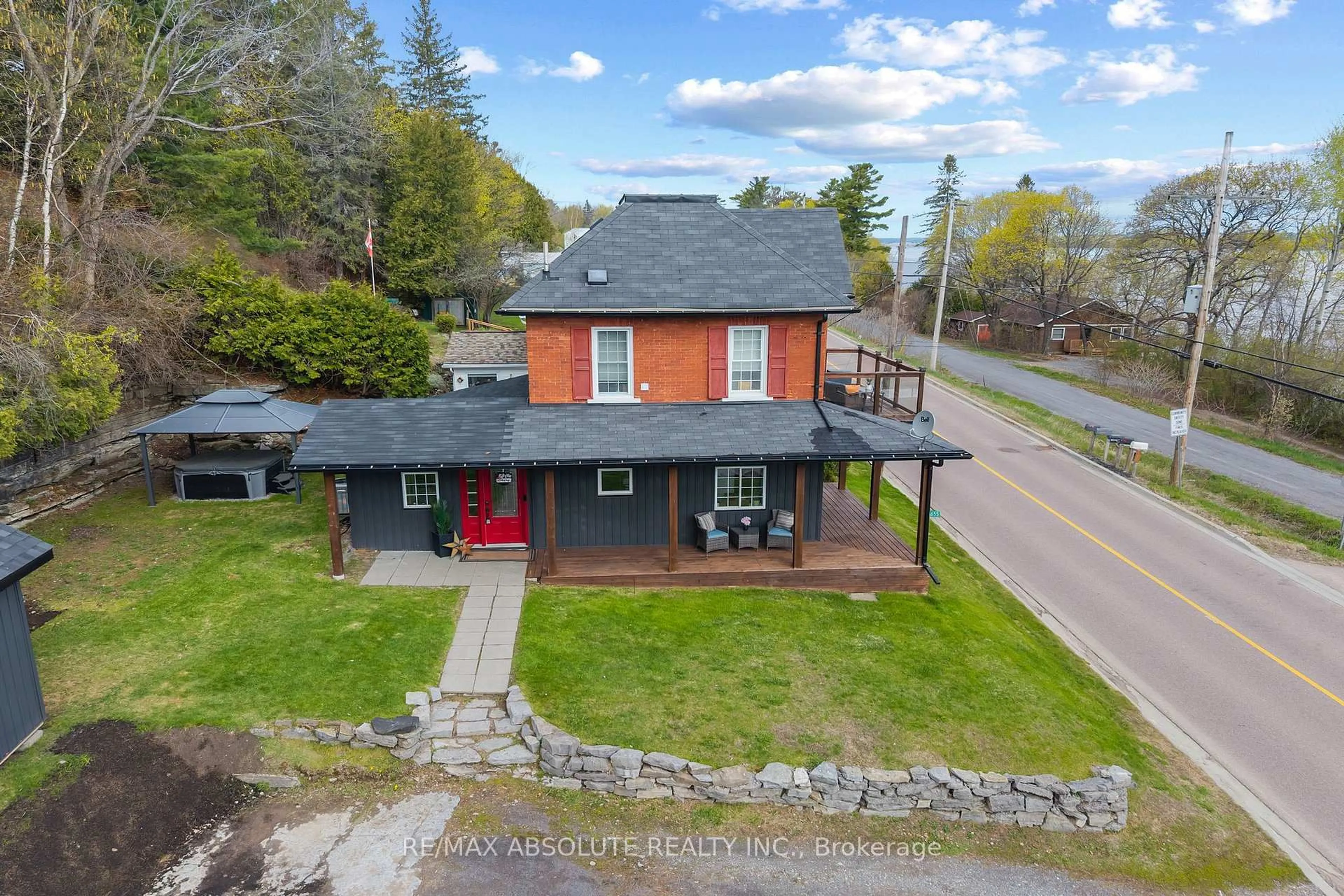 A pic from outside/outdoor area/front of a property/back of a property/a pic from drone, street for 1655 River Rd, Braeside Ontario K0A 1G0
