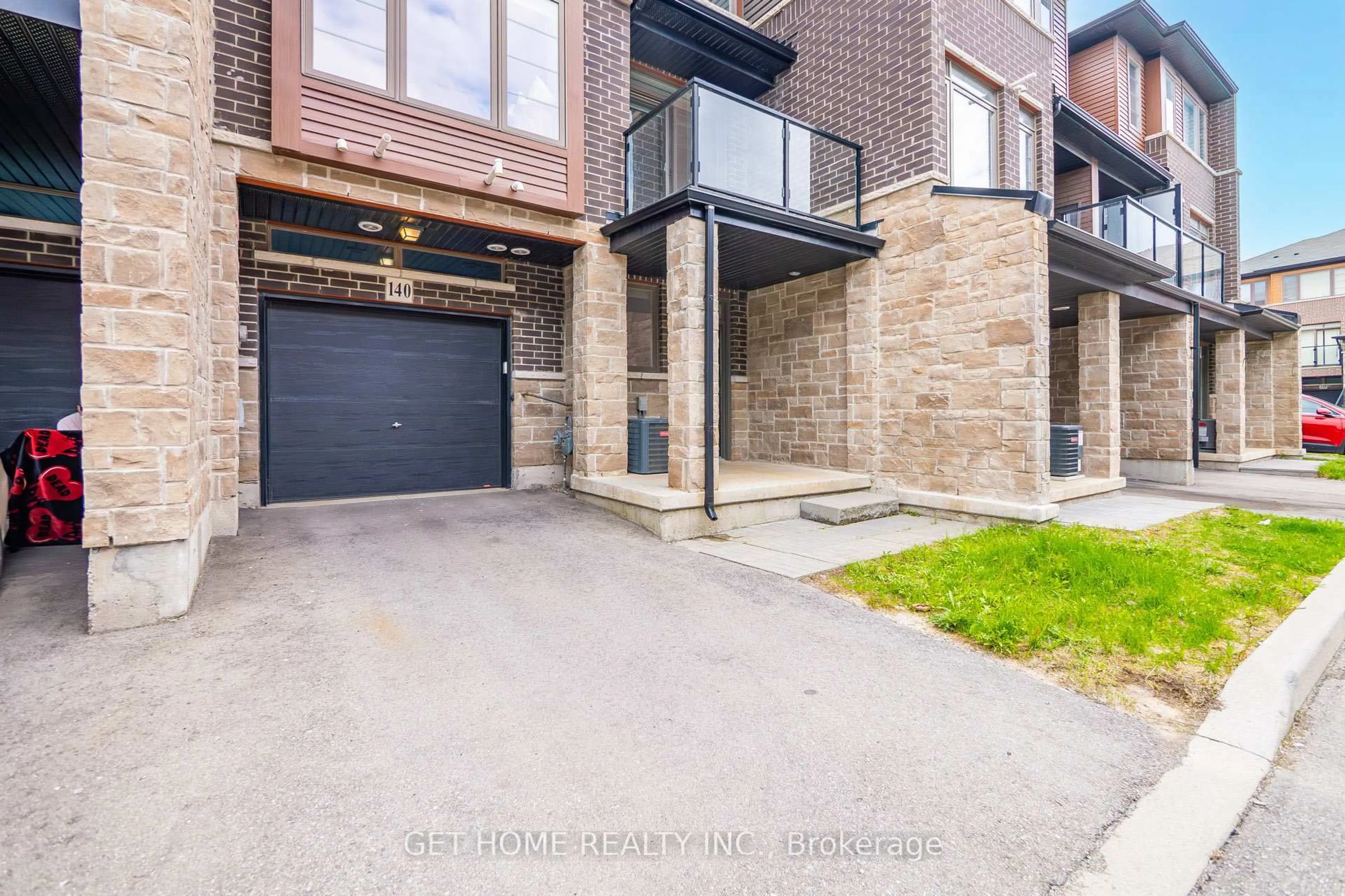 Unknown for 30 Times Square Blvd #140, Hamilton Ontario L8J 0M1