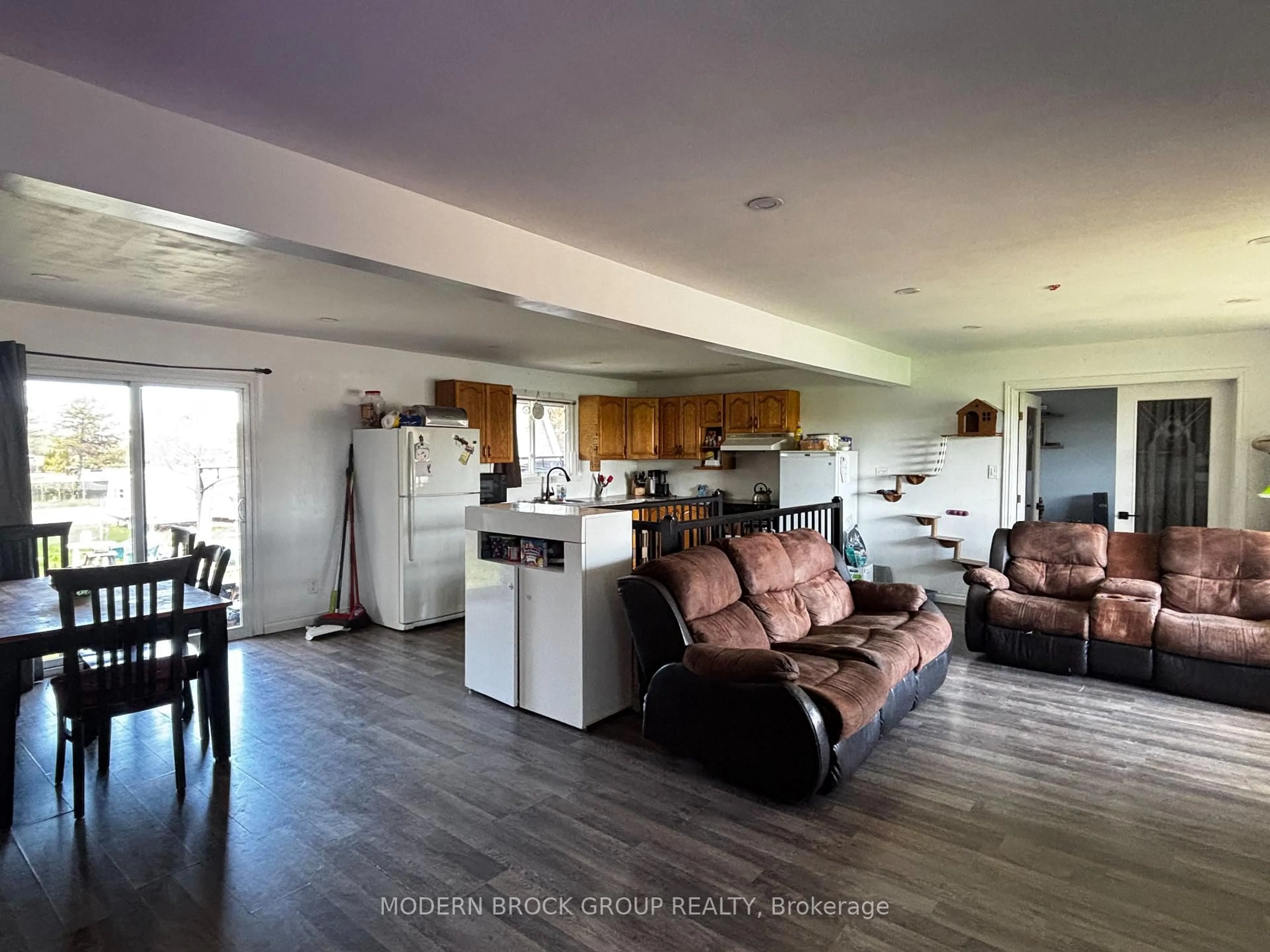 Open concept kitchen, unknown for 2499 Perth Rd, Kingston Ontario K0H 1S0