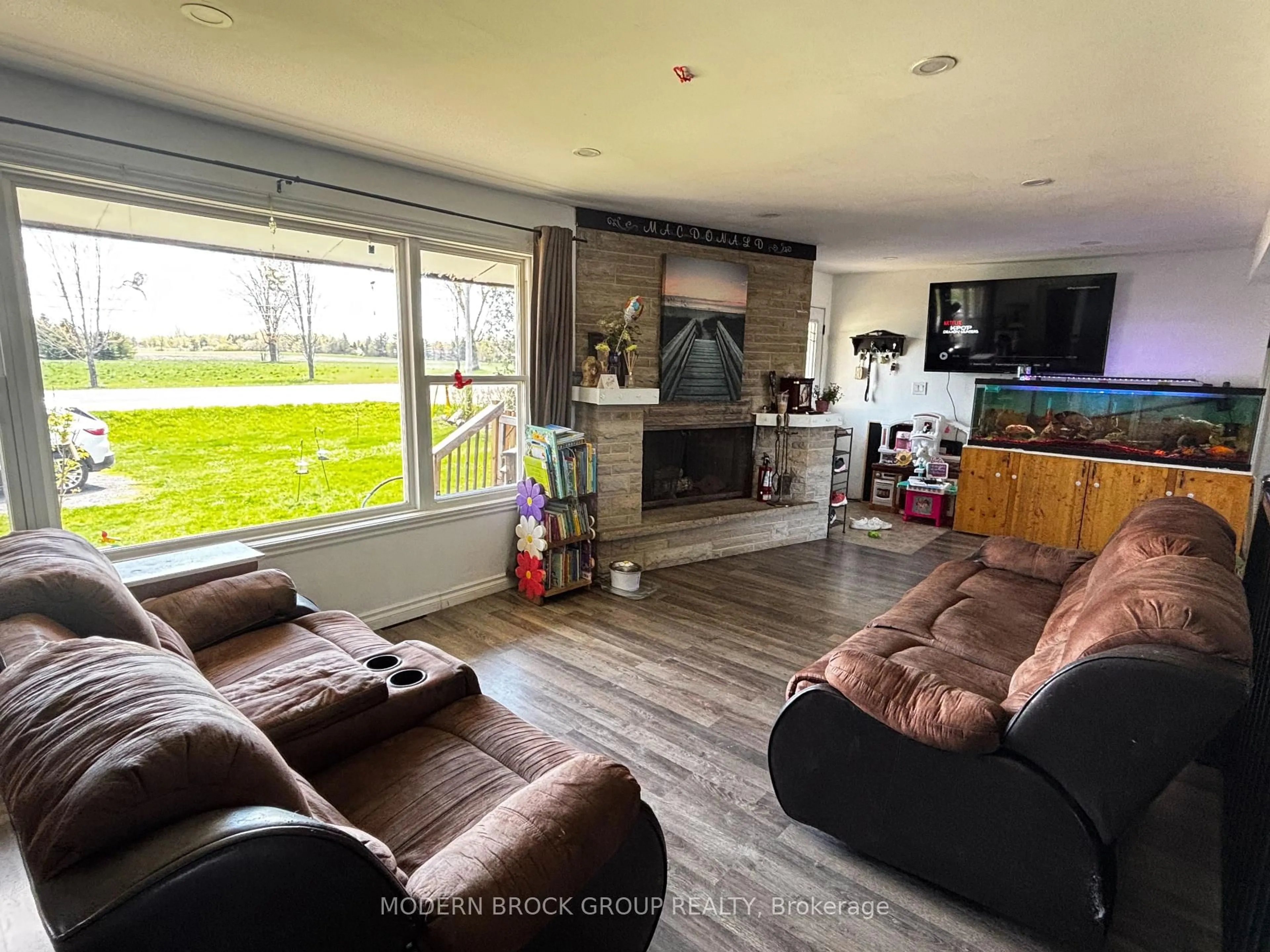 Living room with furniture, unknown for 2499 Perth Rd, Kingston Ontario K0H 1S0