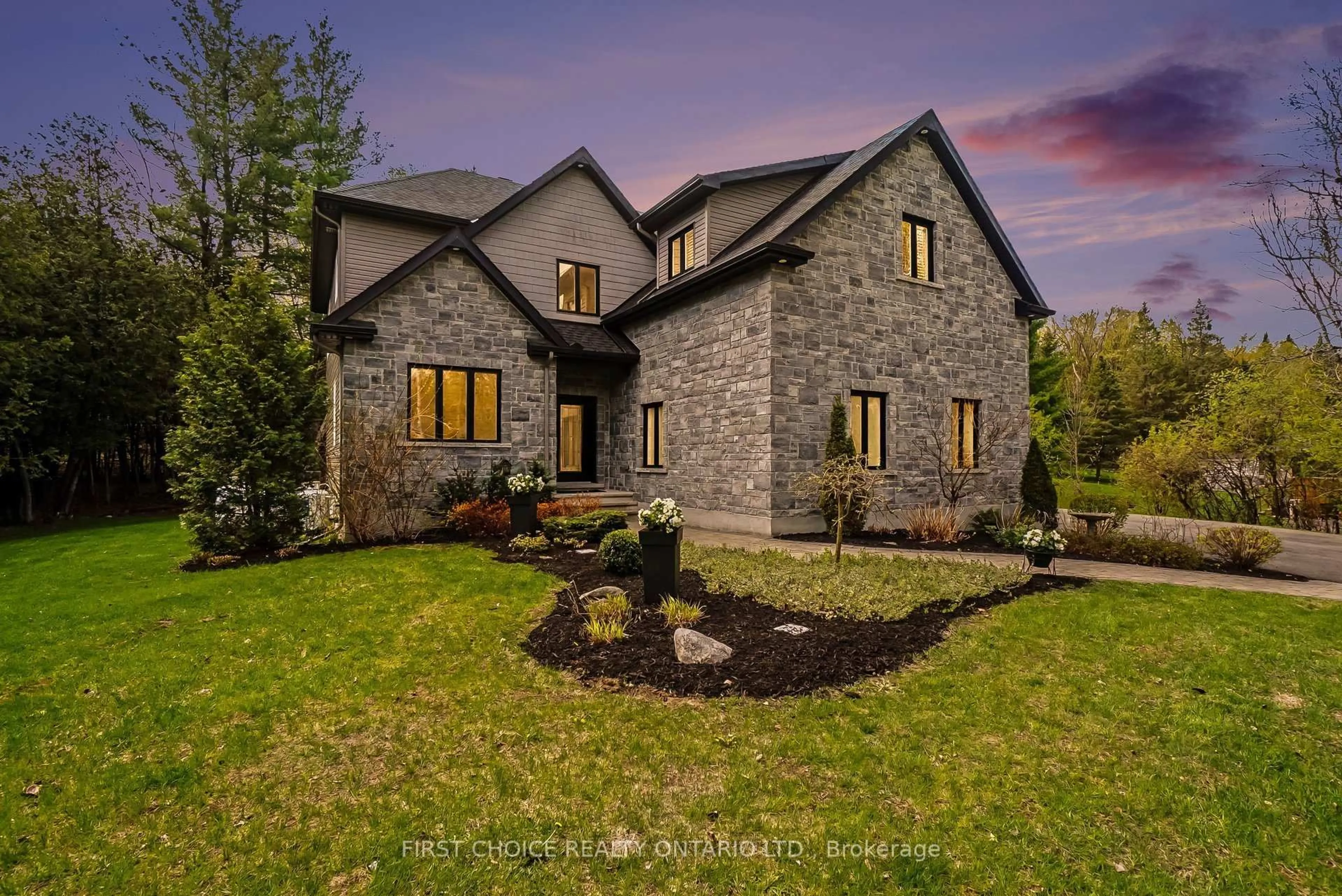 Home with brick exterior material, unknown for 1958 Baseline Rd, Clarence-Rockland Ontario K0A 1N0