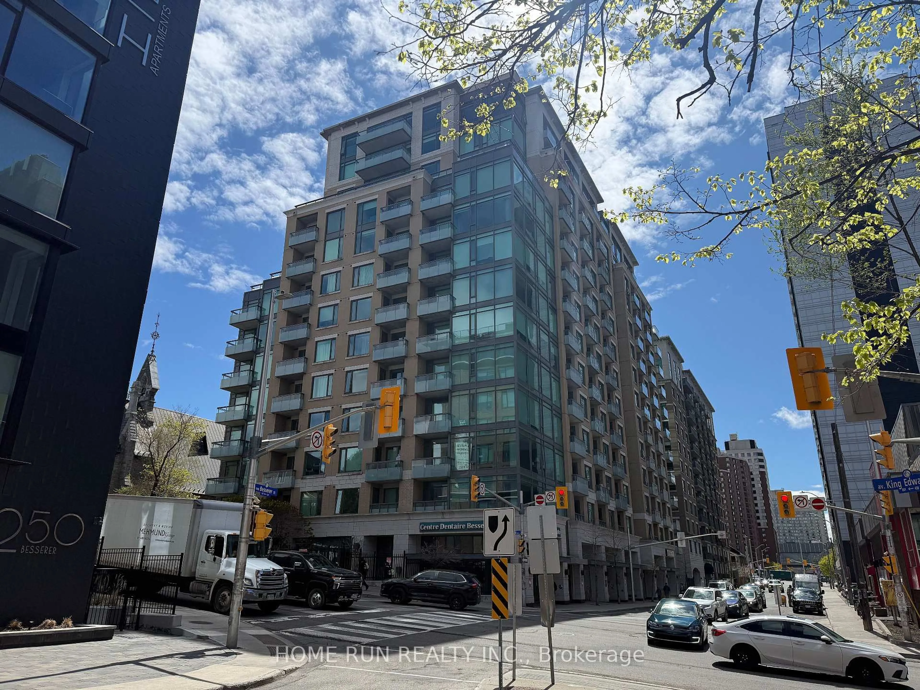 Unknown for 238 Besserer St #307, Ottawa Ontario K1N 6B1