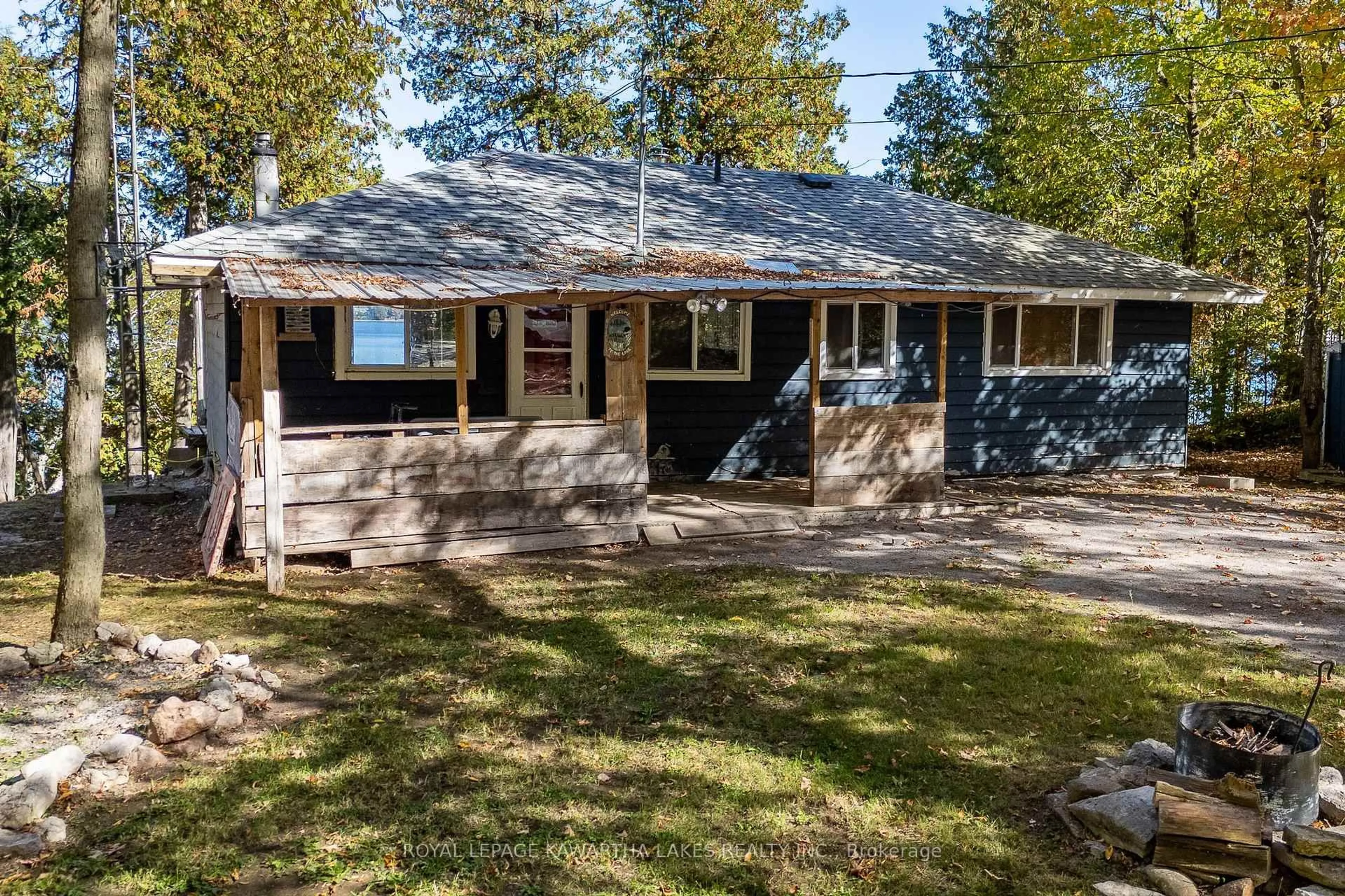 A pic from outside/outdoor area/front of a property/back of a property/a pic from drone, unknown for 152 Griffin Dr, Kawartha Lakes Ontario K0M 1K0