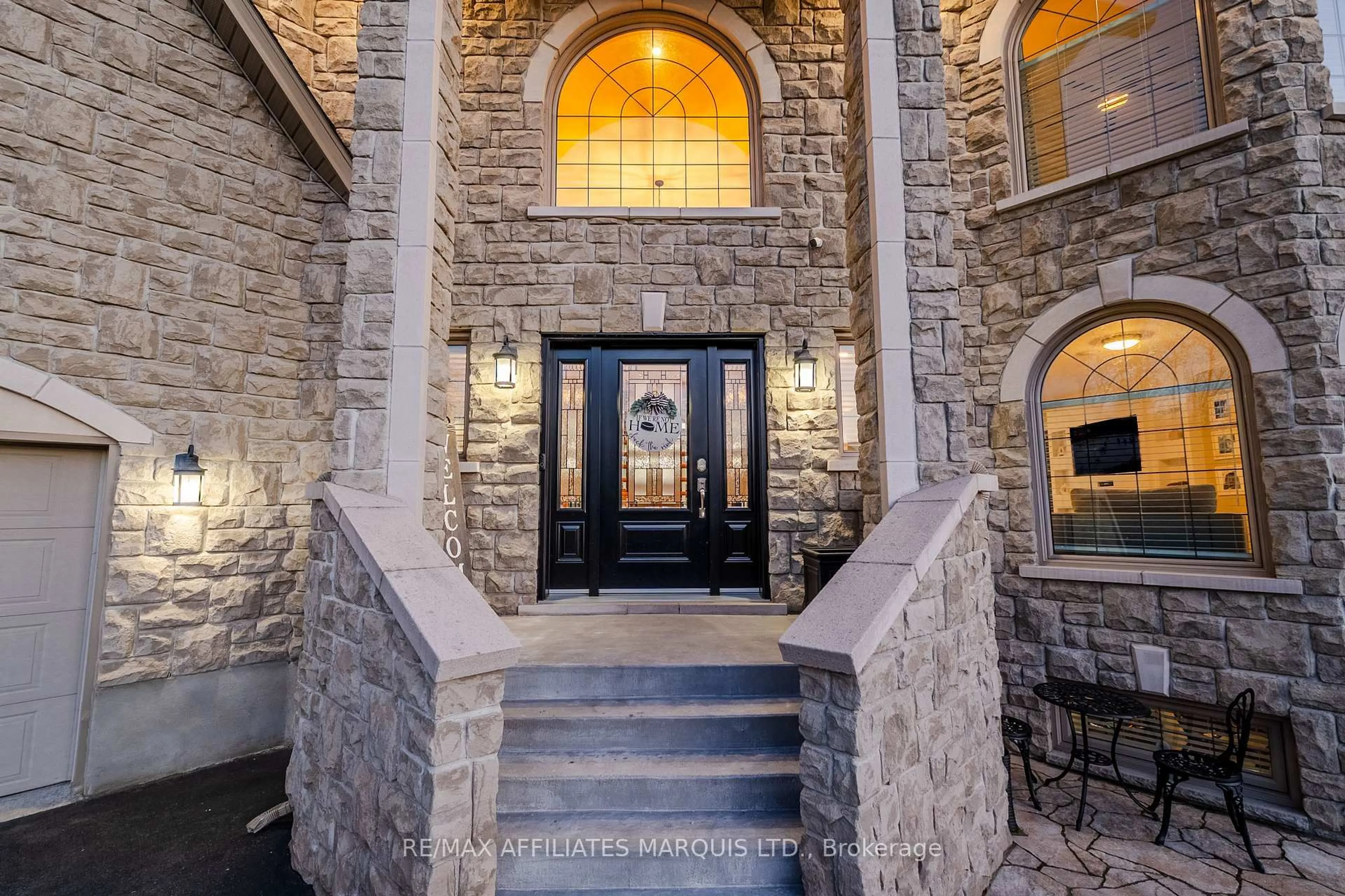 Indoor entryway for 46 Chantine Dr, South Stormont Ontario K0C 1P0