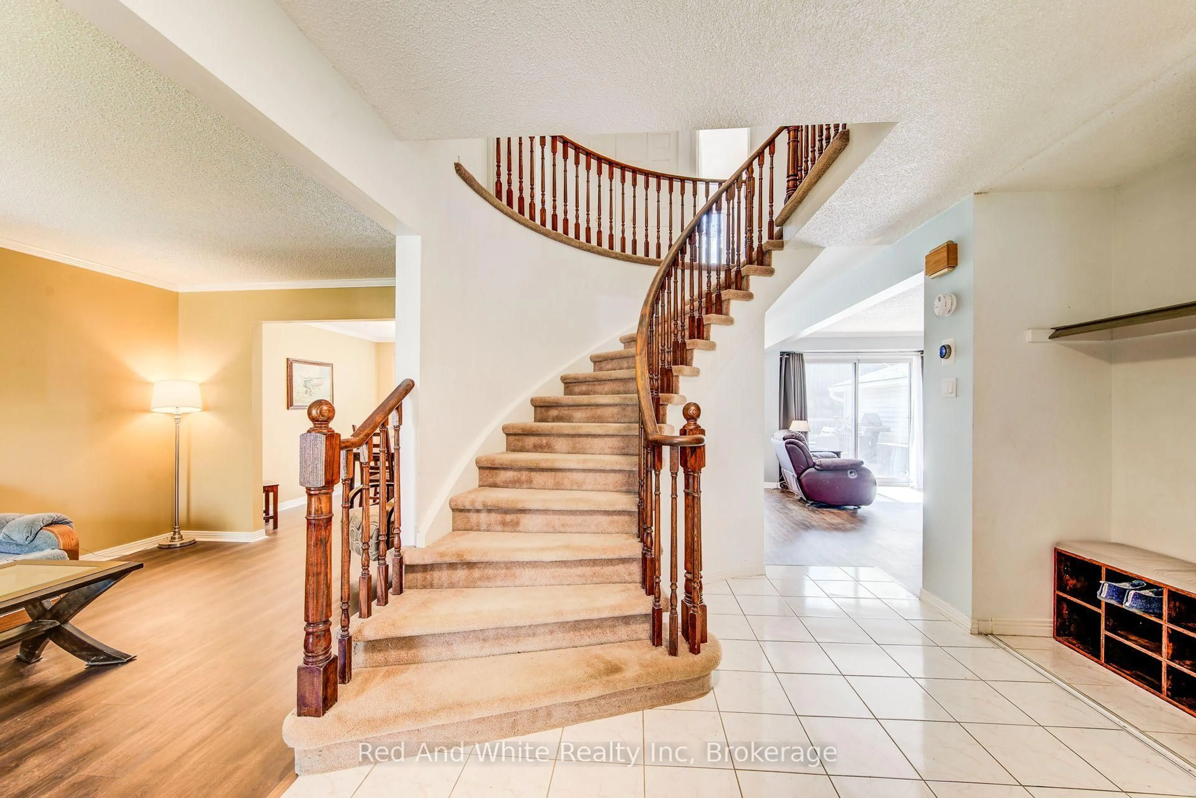 Unknown for 13 Gateview Dr, Waterloo Ontario N2T 1A3