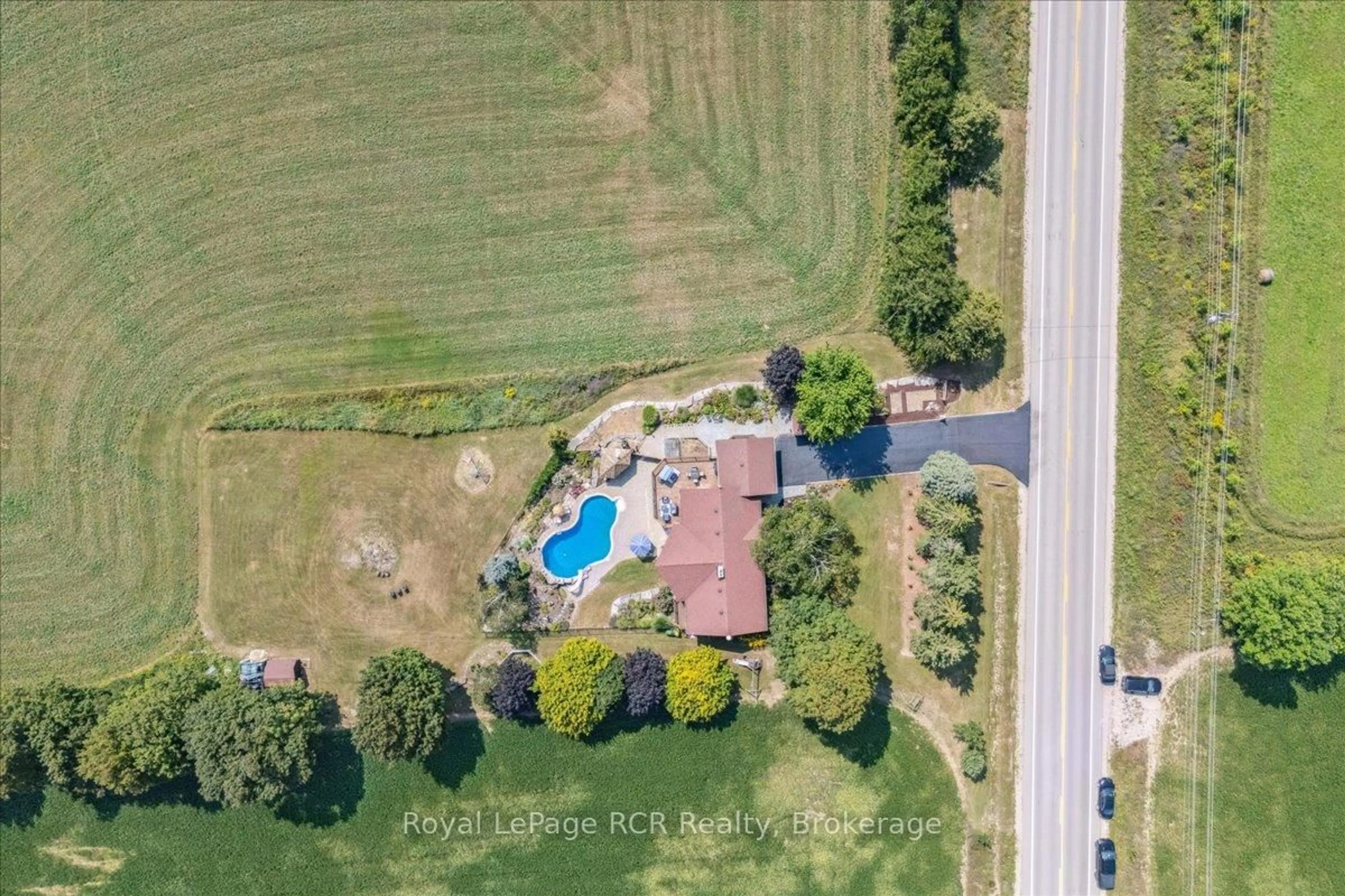 A pic from outside/outdoor area/front of a property/back of a property/a pic from drone, unknown for 196313 Grey 7 Rd, Grey Highlands Ontario N4L 1W7