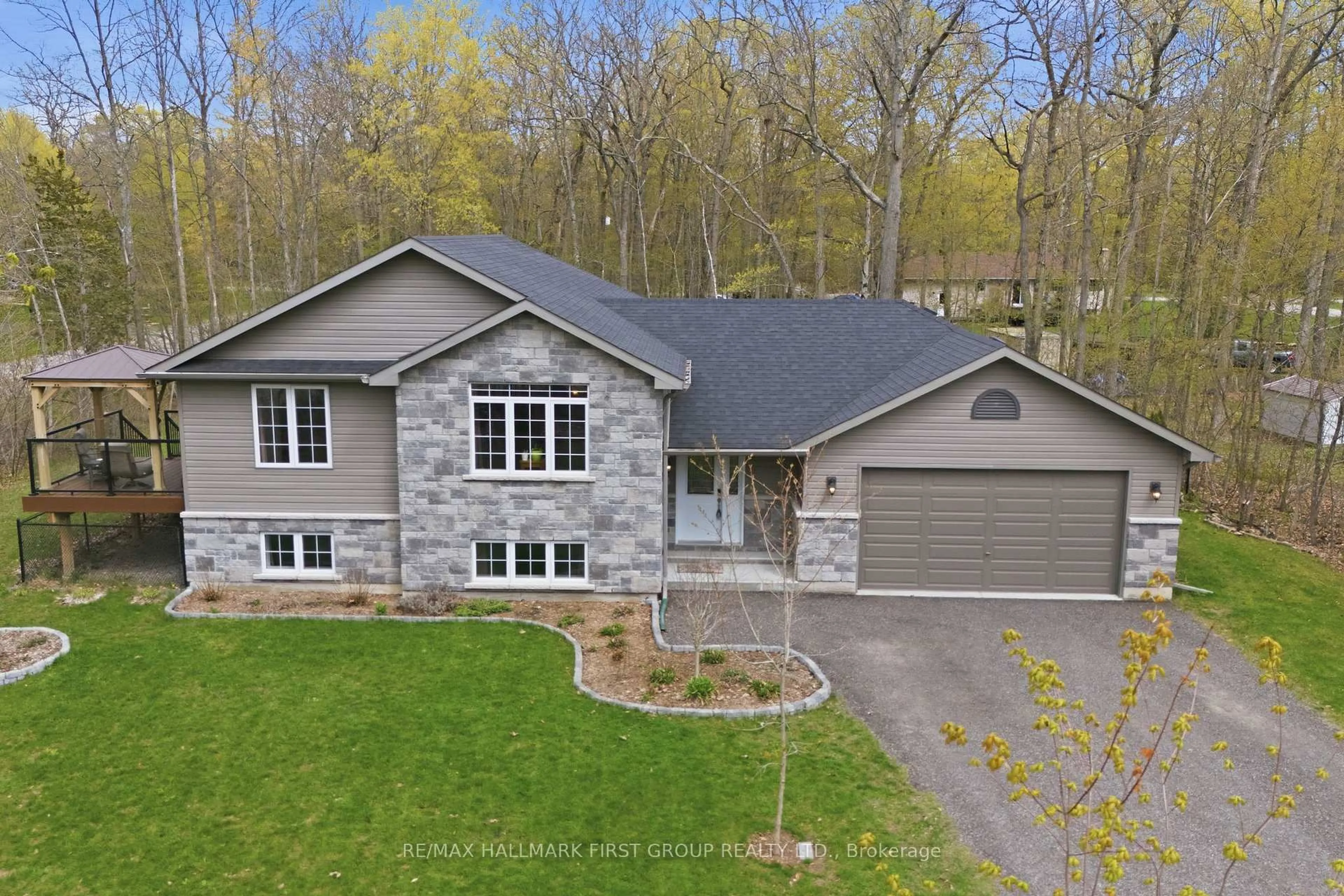 A pic from outside/outdoor area/front of a property/back of a property/a pic from drone, street for 29 Riverside Dr, Trent Hills Ontario K0L 1L0