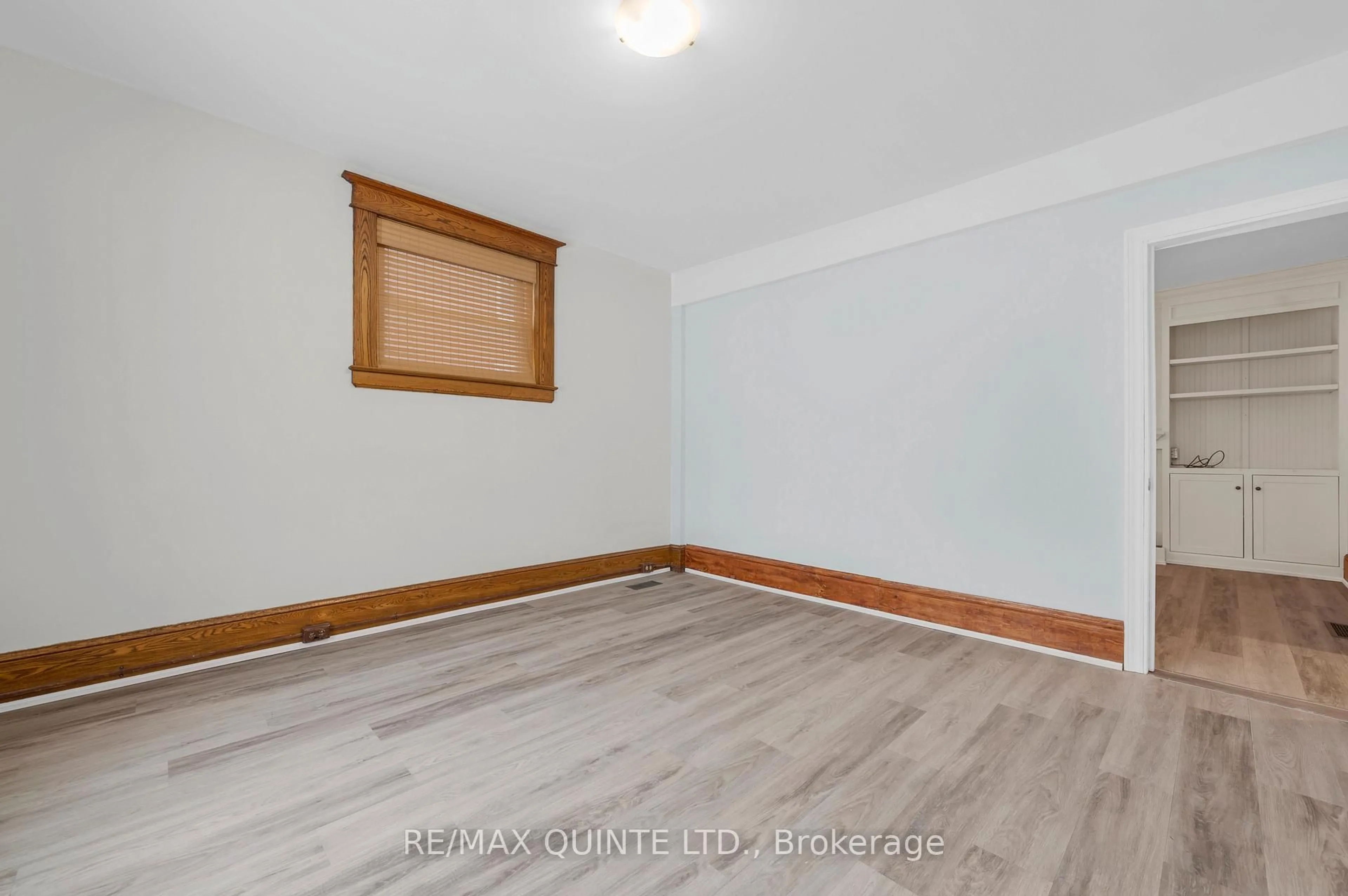 A pic of a room for 185 Foster Ave, Belleville Ontario K8N 3P8