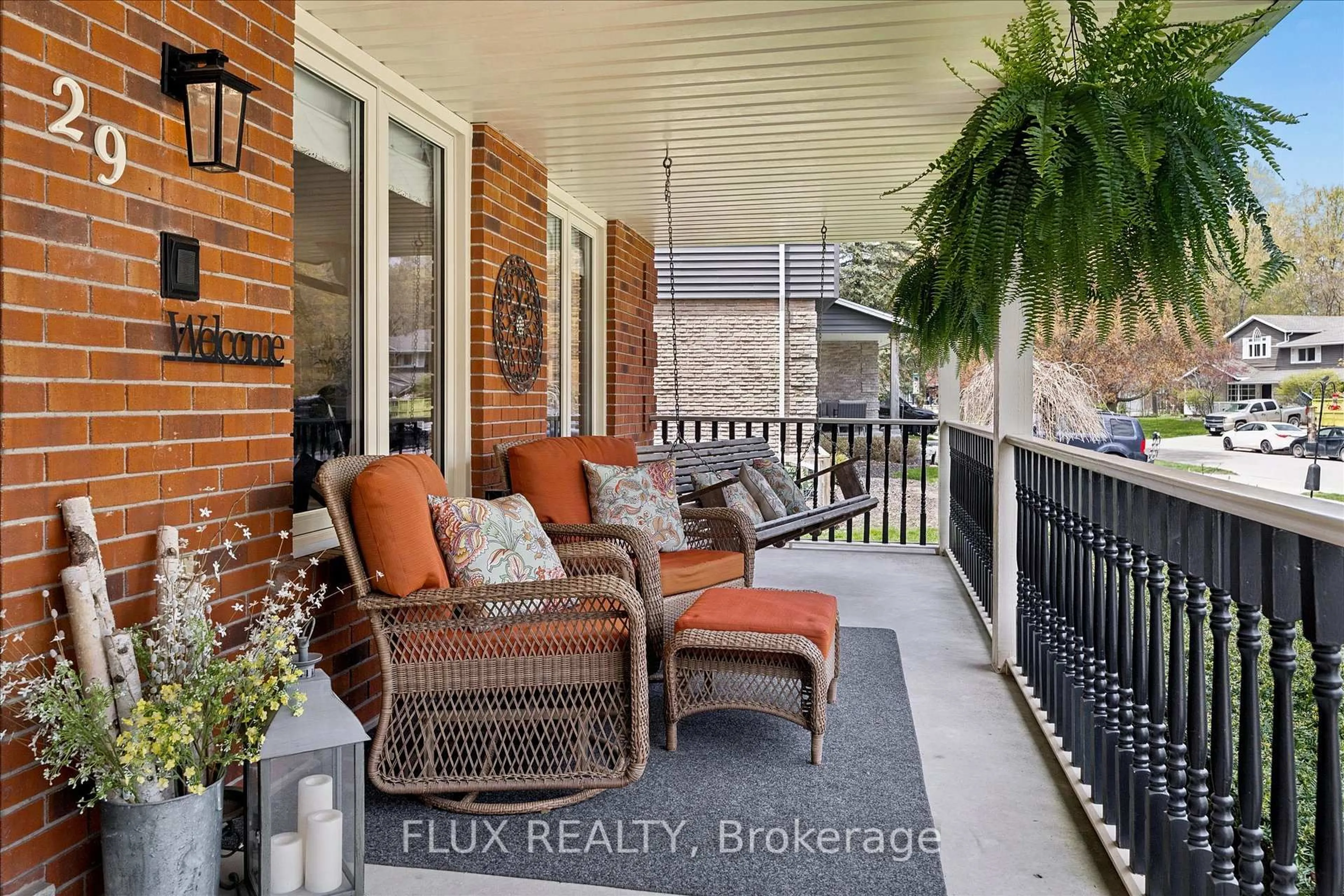 Patio, unknown for 29 Nightingale Cres, Woolwich Ontario N3B 1A9