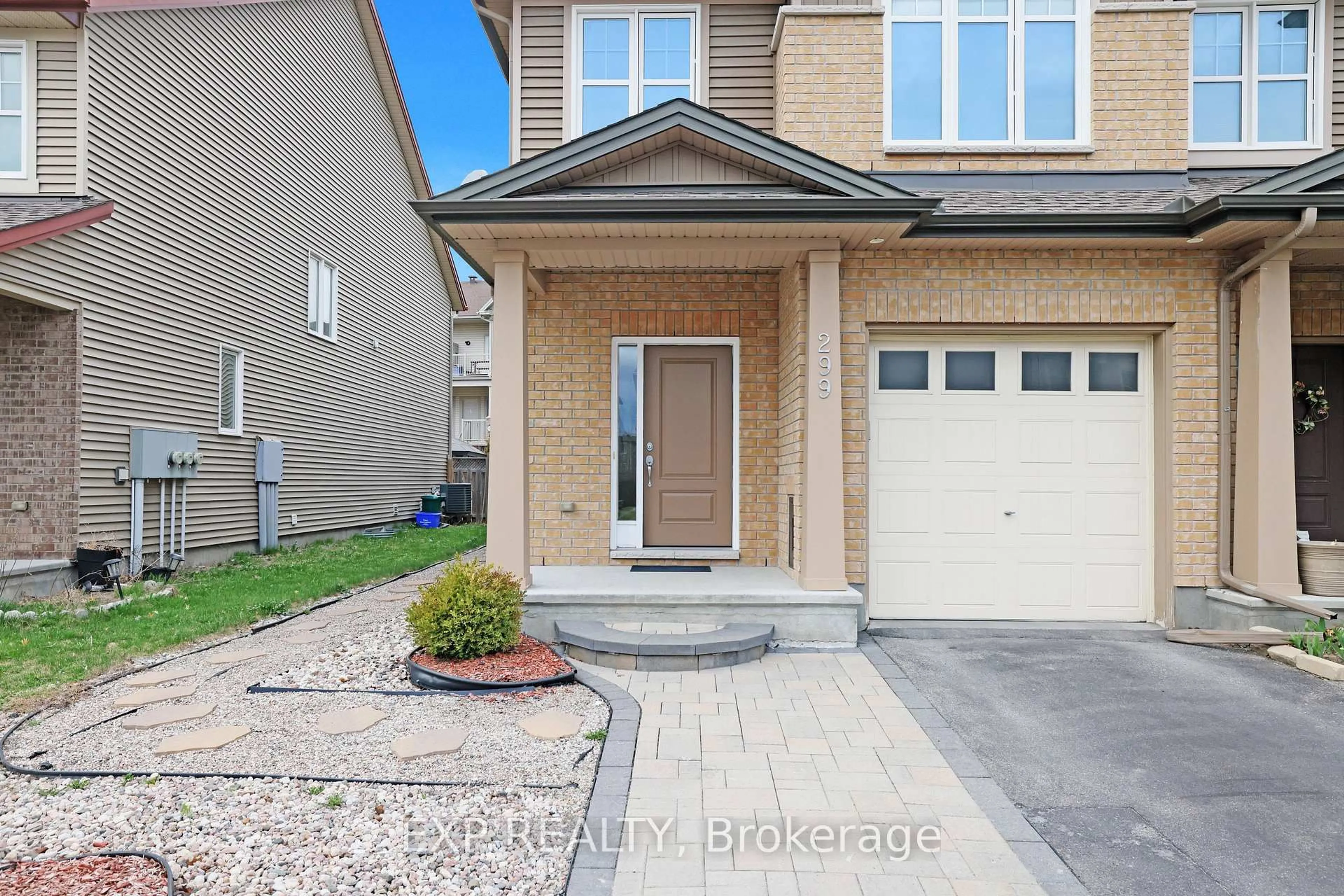 Unknown for 299 Wood Acres Grve, Ottawa Ontario K1T 0B3