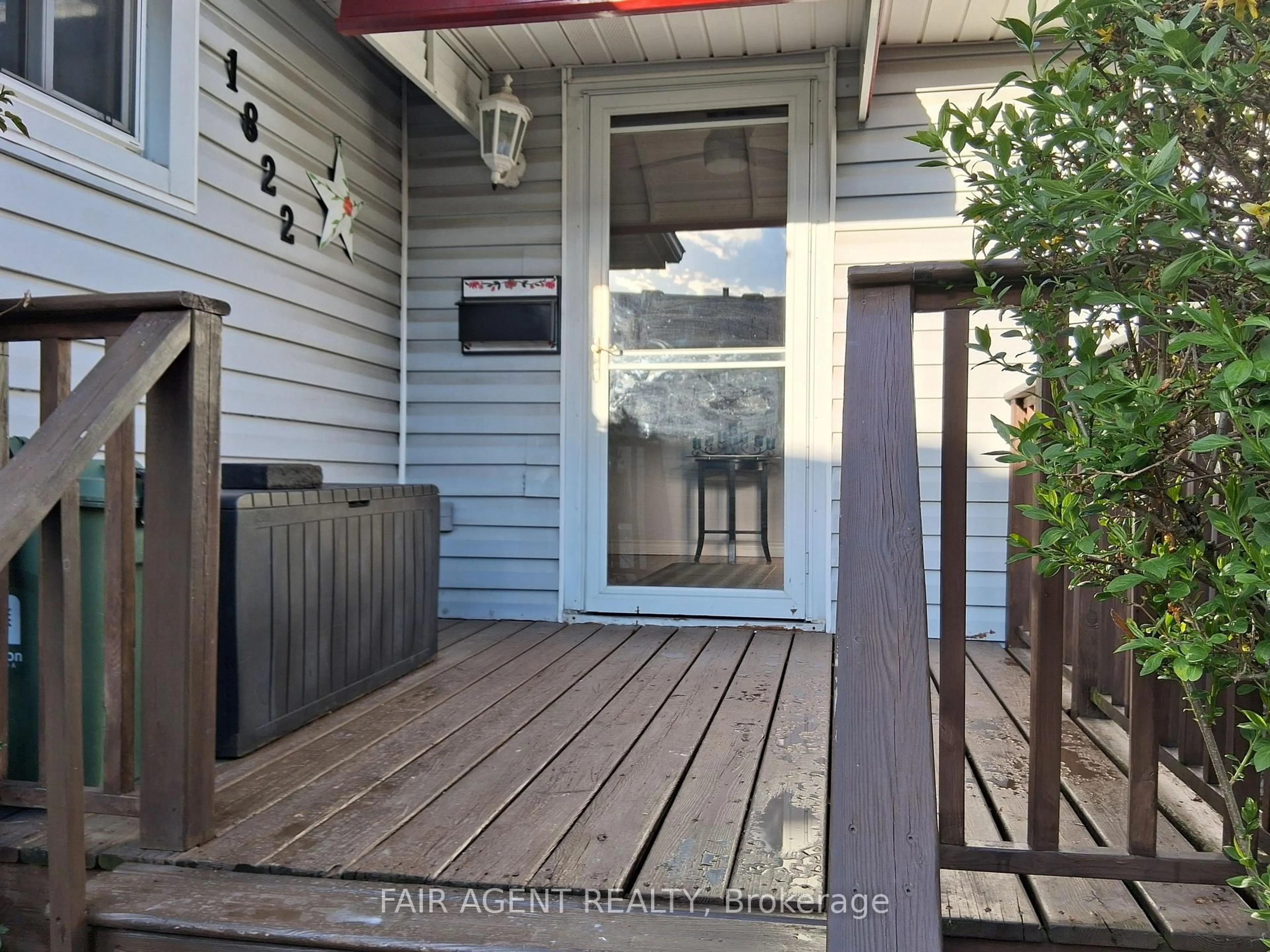 Unknown for 1822 CULVER Dr, London East Ontario N5V 3K6
