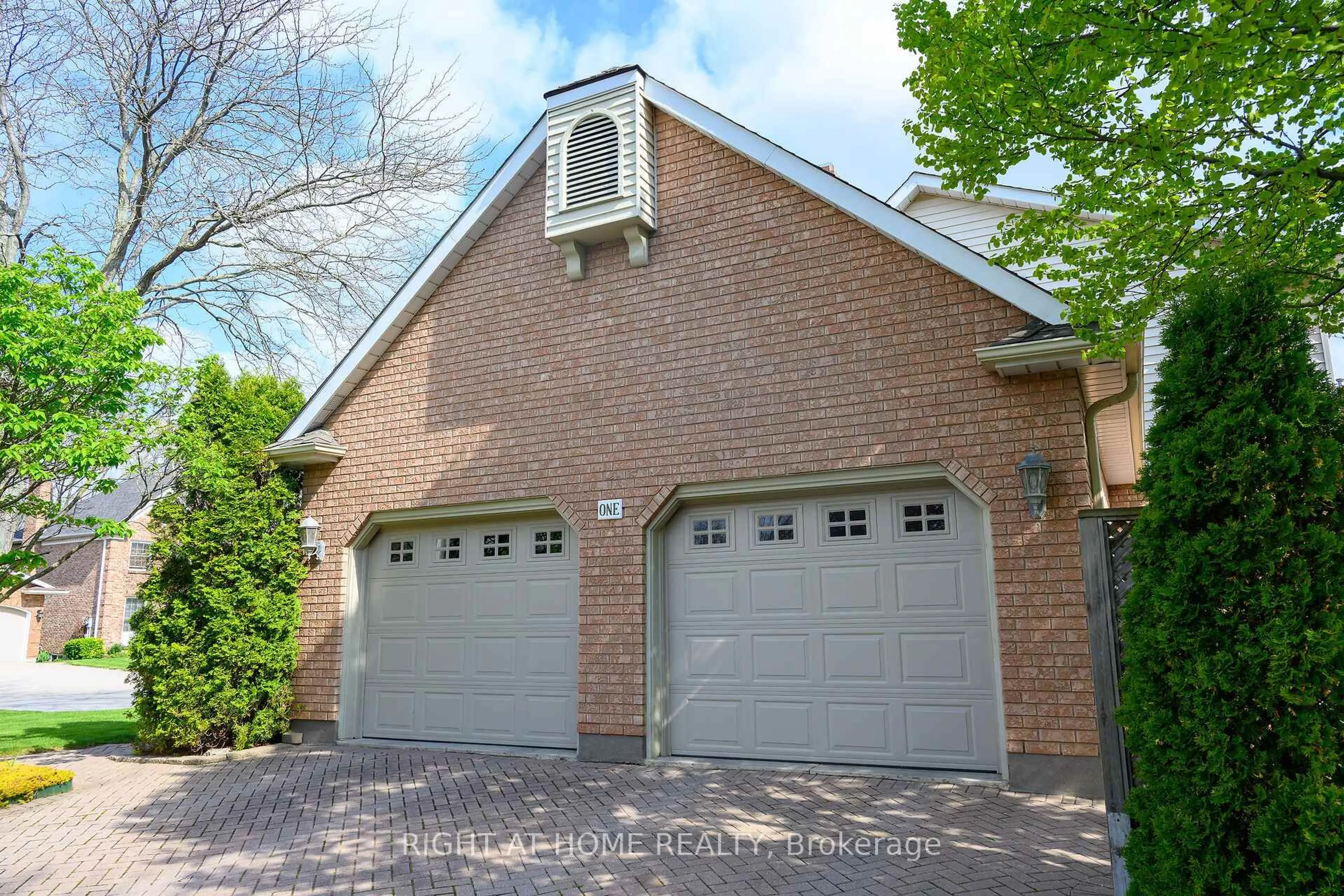 Home with brick exterior material, street for 1 CAPTAIN TENBROCK Terr, St. Catharines Ontario L2W 1B2