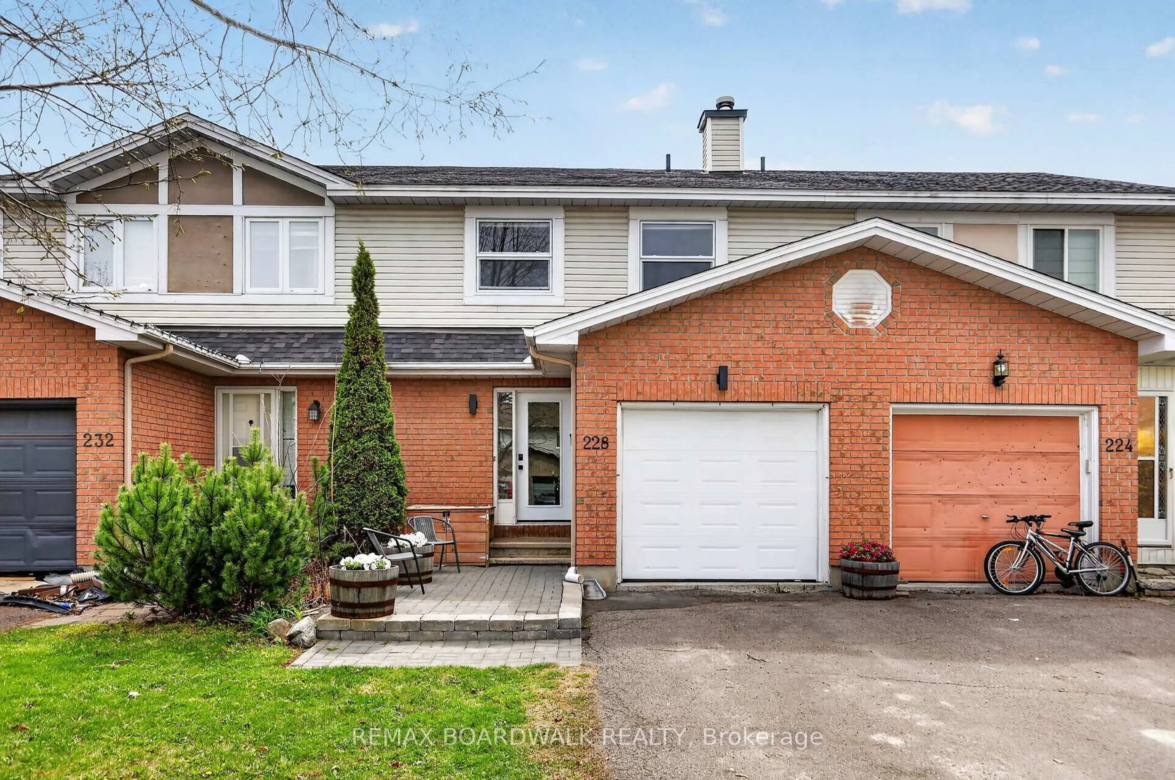 Home with brick exterior material, street for 228 Jamieson St, Almonte Ontario K0A 1A0