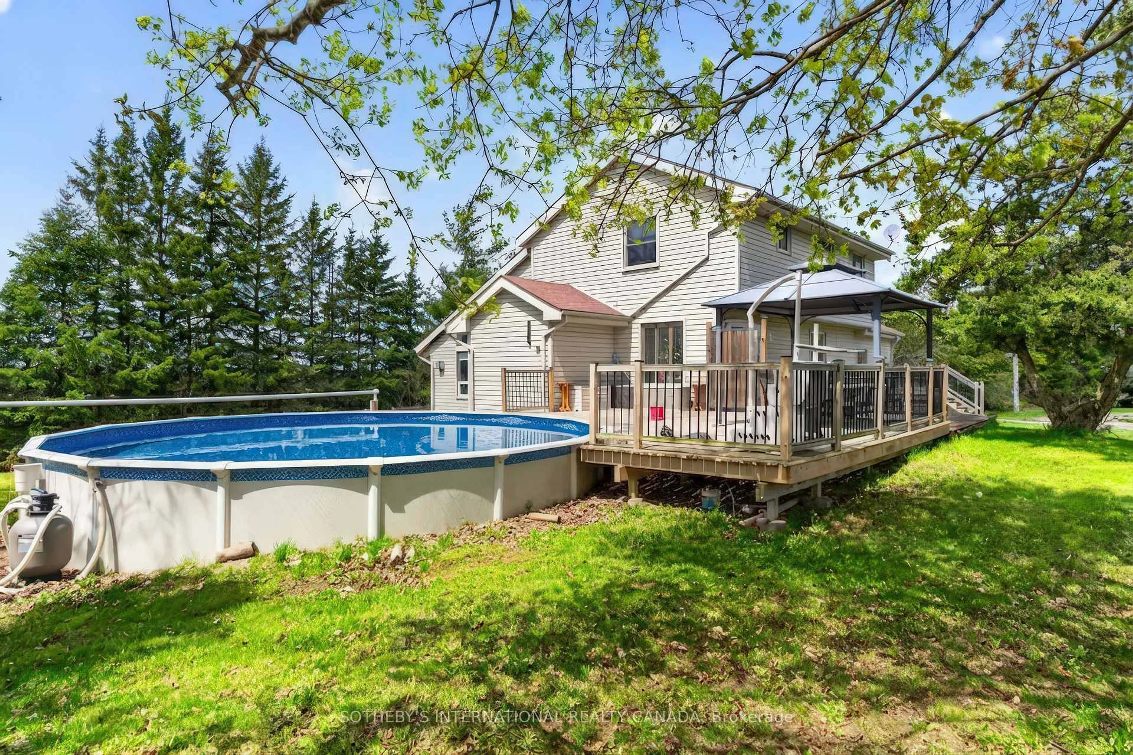 Pool for 991 9th Line, Trent Hills Ontario K0L 1L0