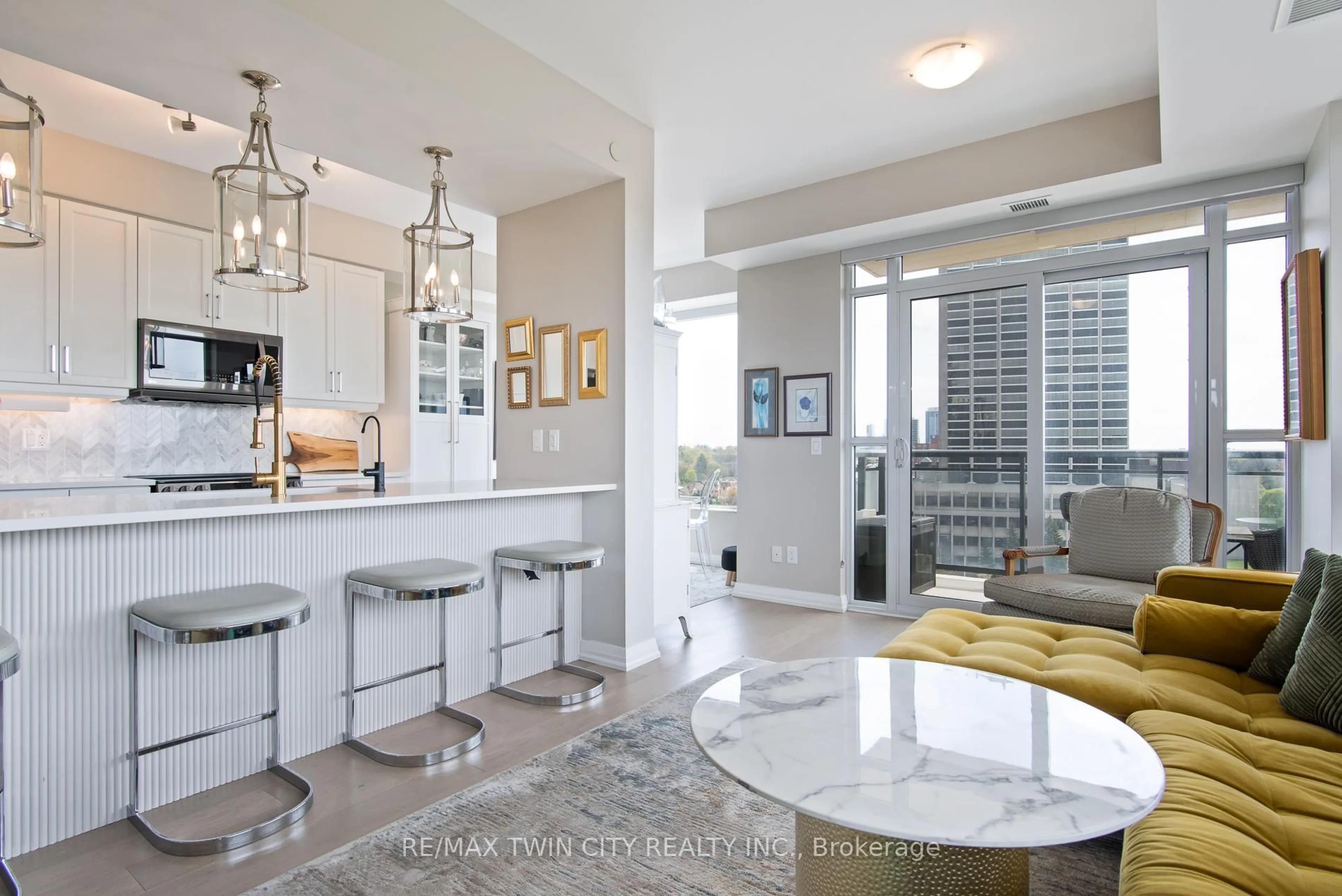 Open concept kitchen, ceramic/tile floor for 155 Caroline St #1009, Waterloo Ontario N2L 0J8