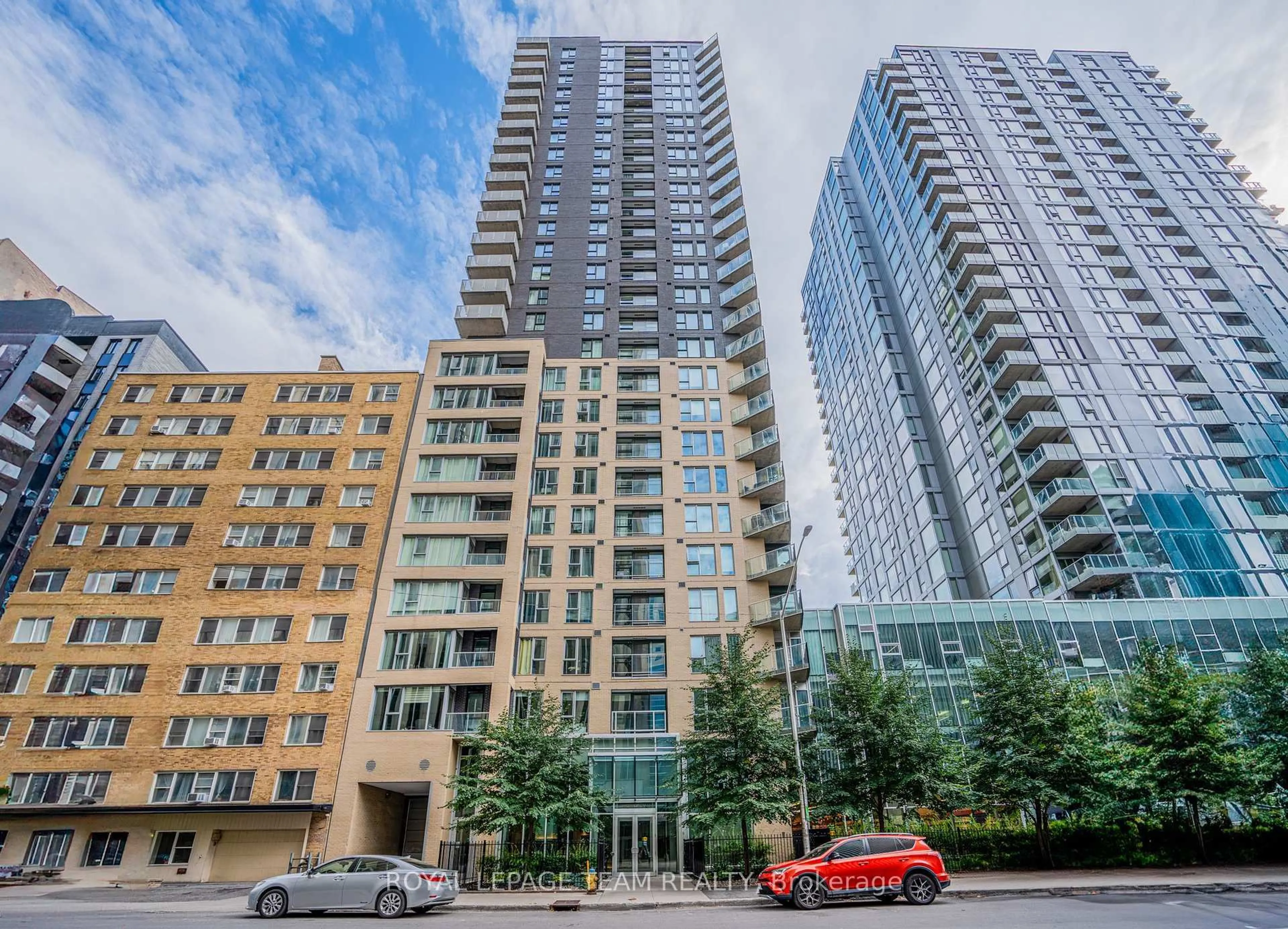 Unknown for 40 Nepean St #1306, Ottawa Ontario K2P 0X5
