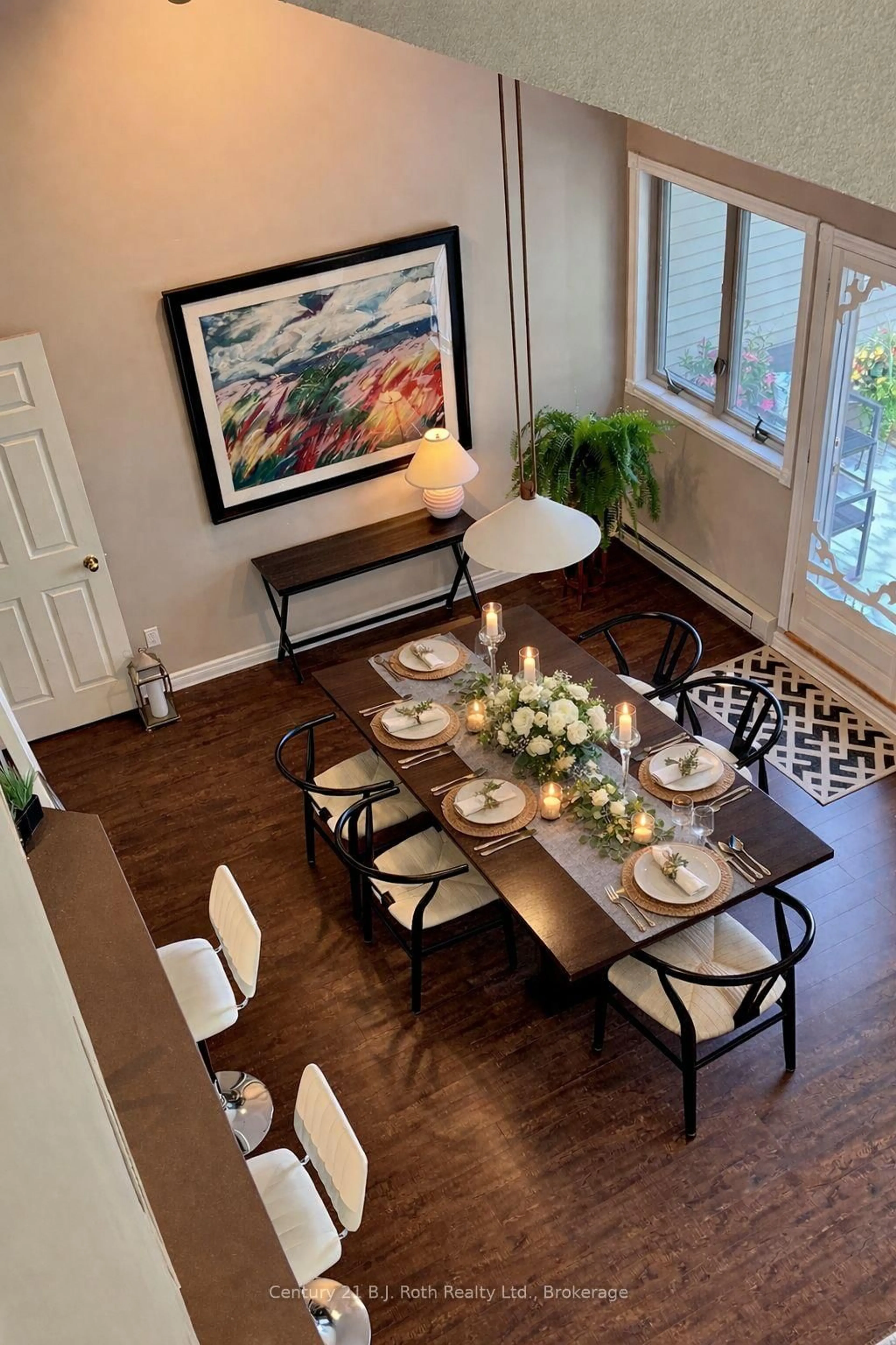 Dining room, unknown for 331 Grandview Hilltop Dr, Huntsville Ontario P1H 2J5