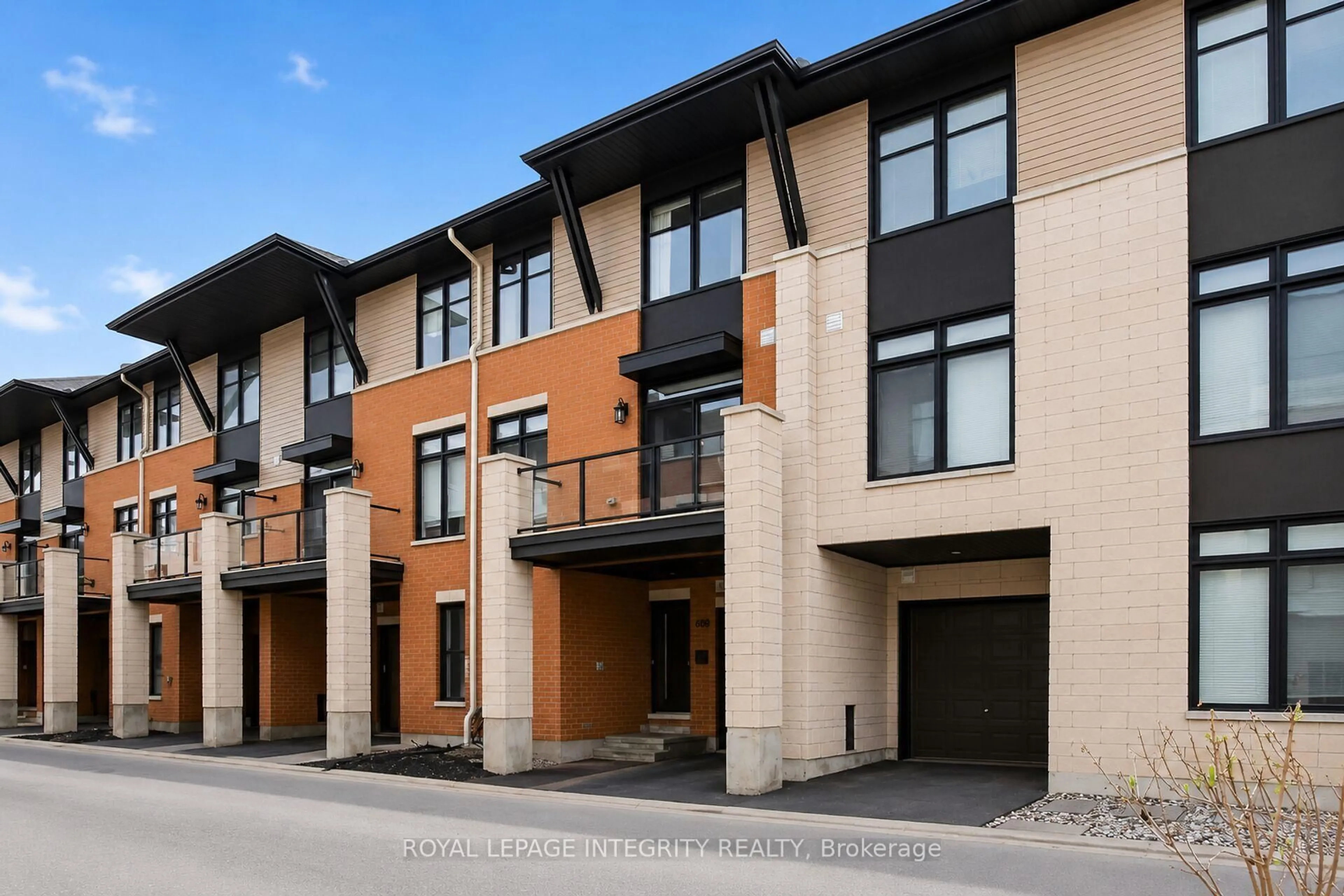 Home with brick exterior material, street for 608 Chaperal Private, Ottawa Ontario K4A 0Y2