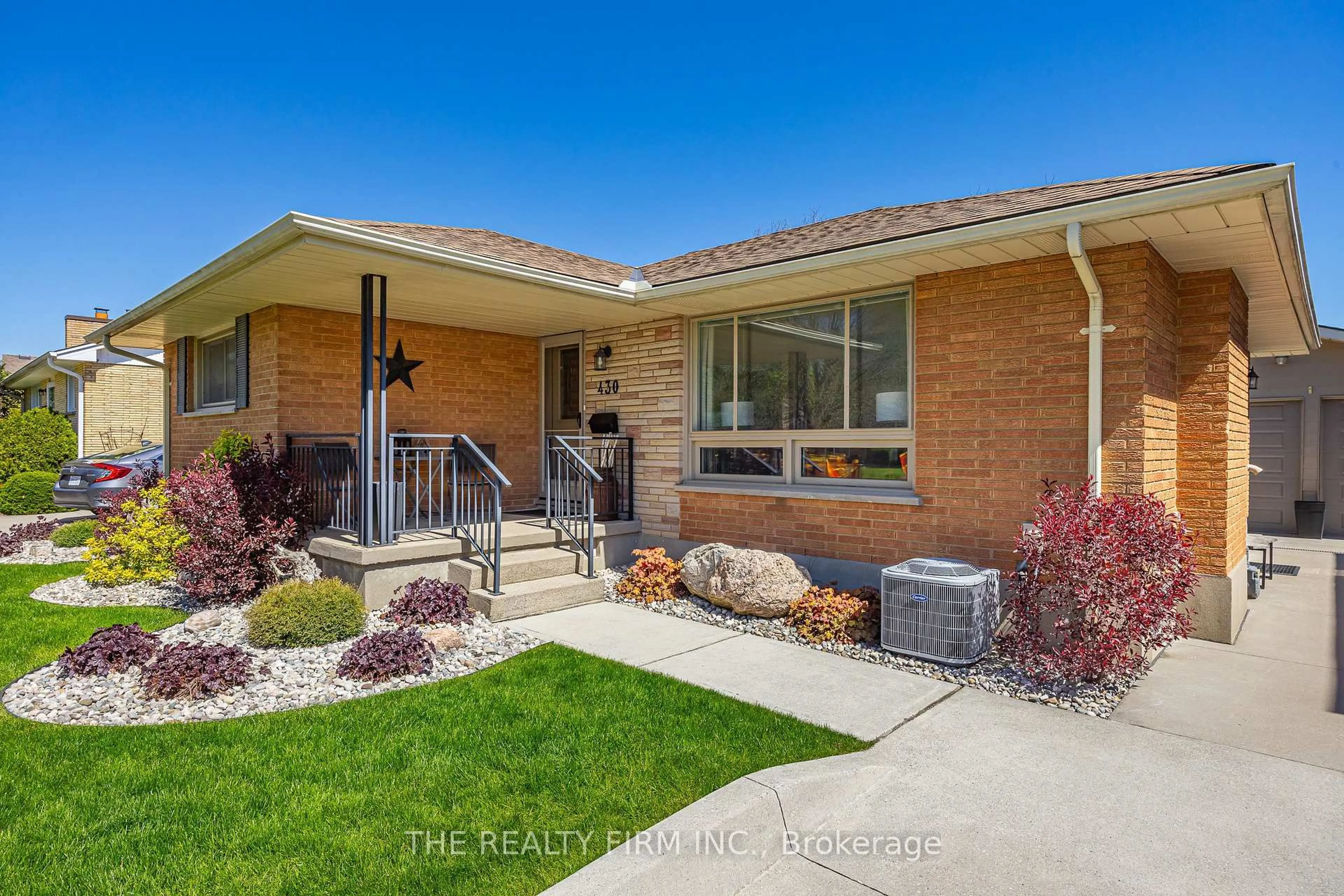 Home with brick exterior material, street for 430 Magnolia Cres, London East Ontario N5Y 4S9