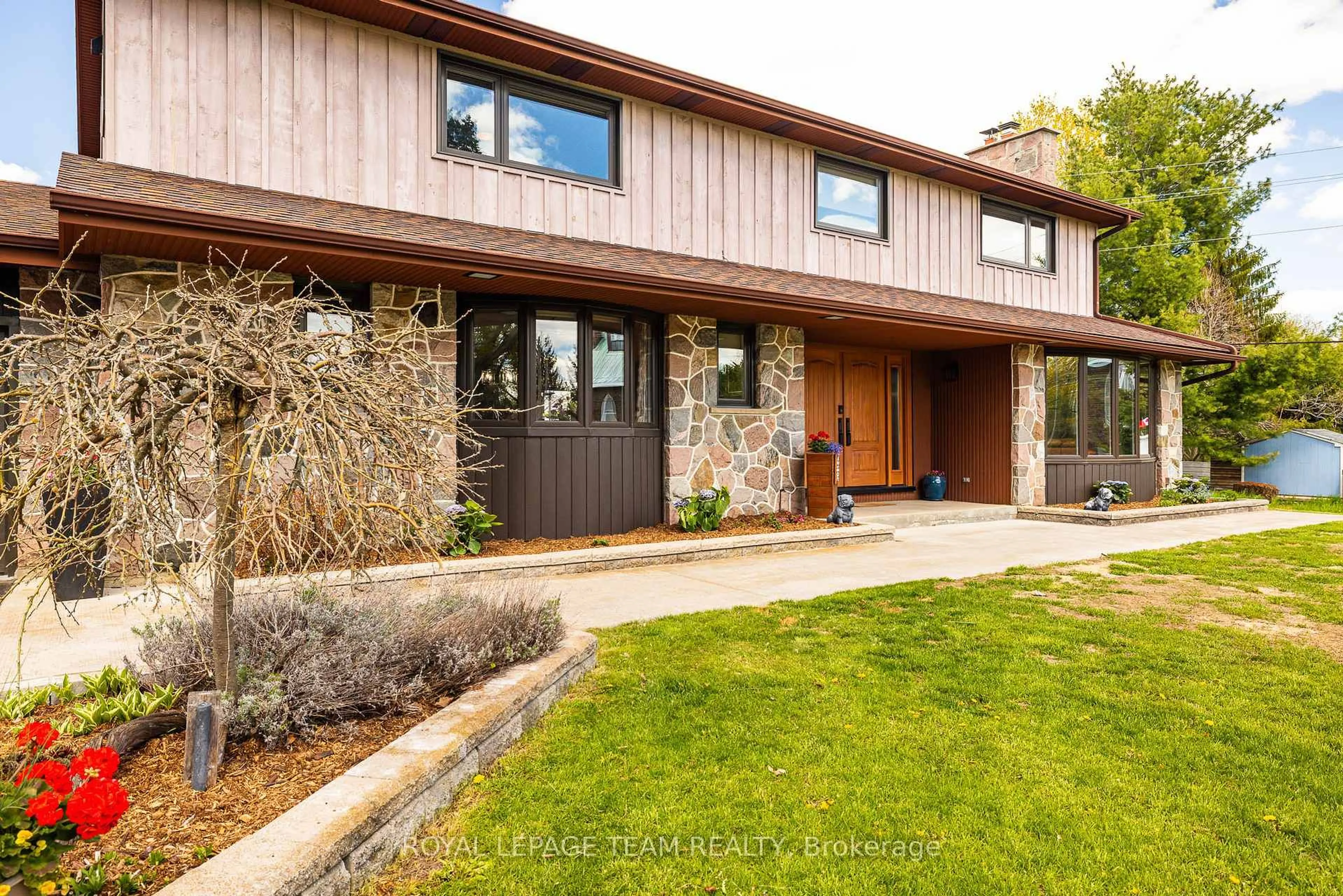 Home with brick exterior material, street for 116 Main St, North Dundas Ontario K0A 2R0