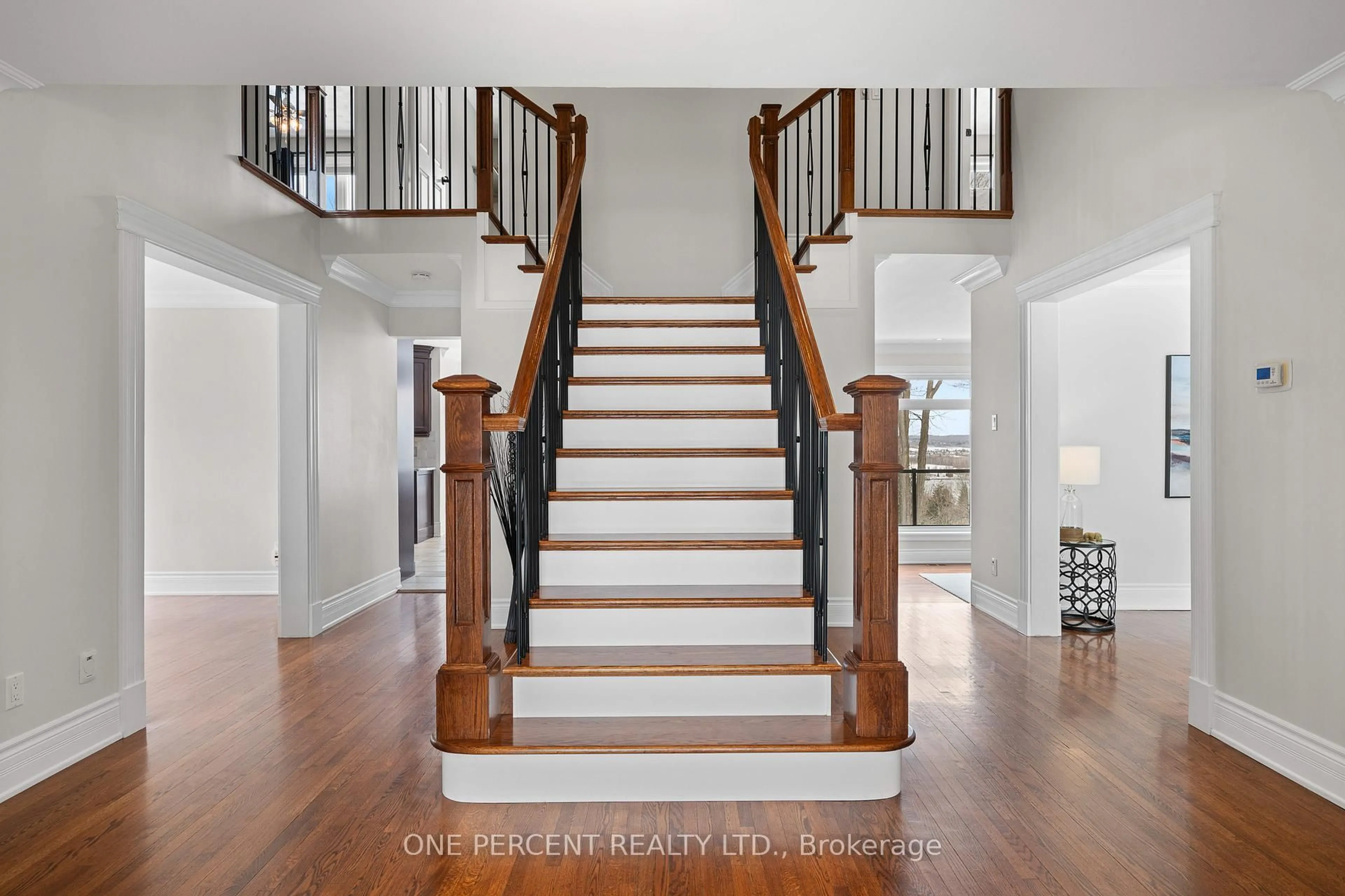 Stairs for 975 Fieldown St, Ottawa Ontario K4C 1B9