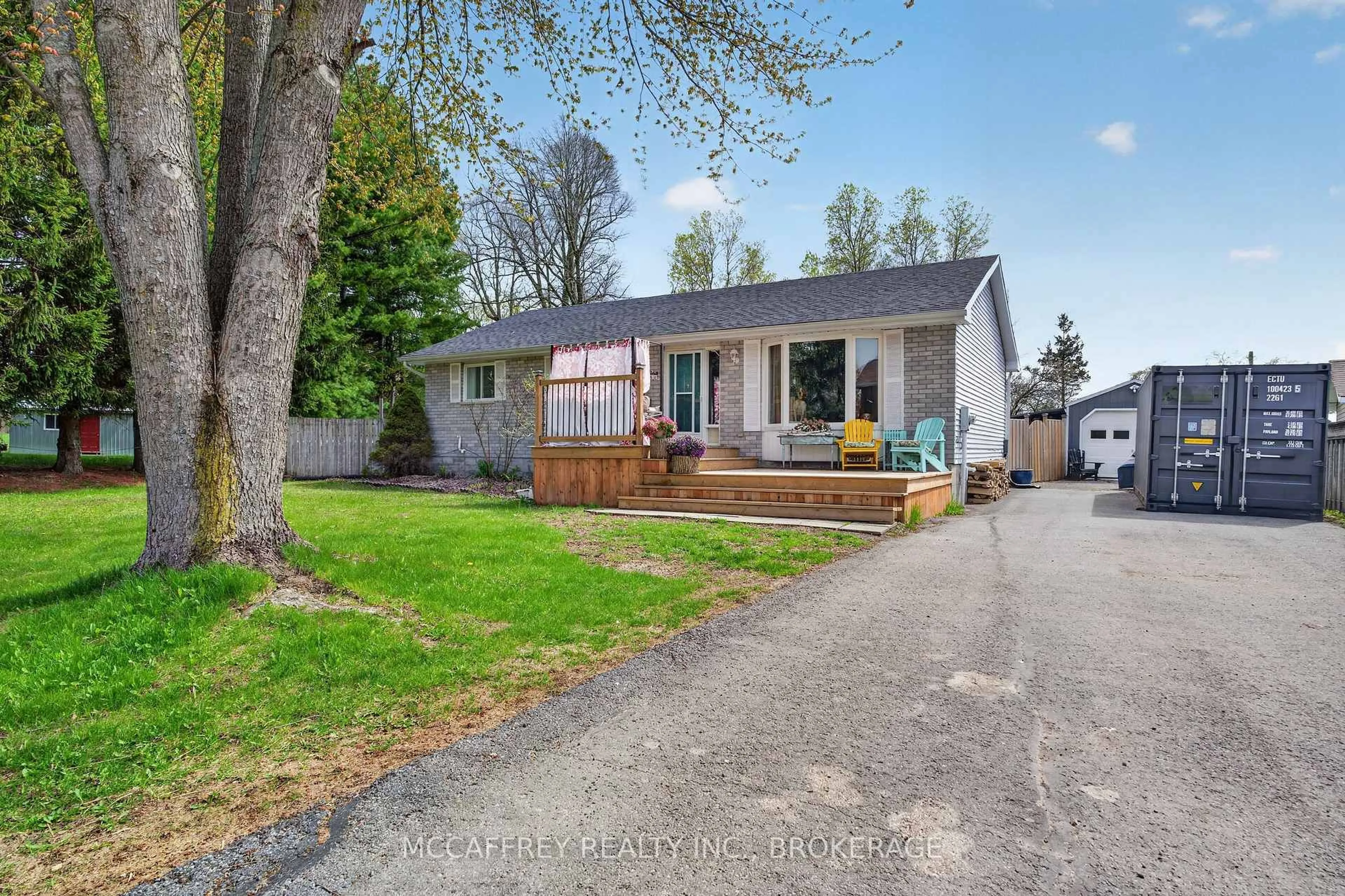 Unknown for 26 Dollar Cres, Napanee Ontario K7R 3K7