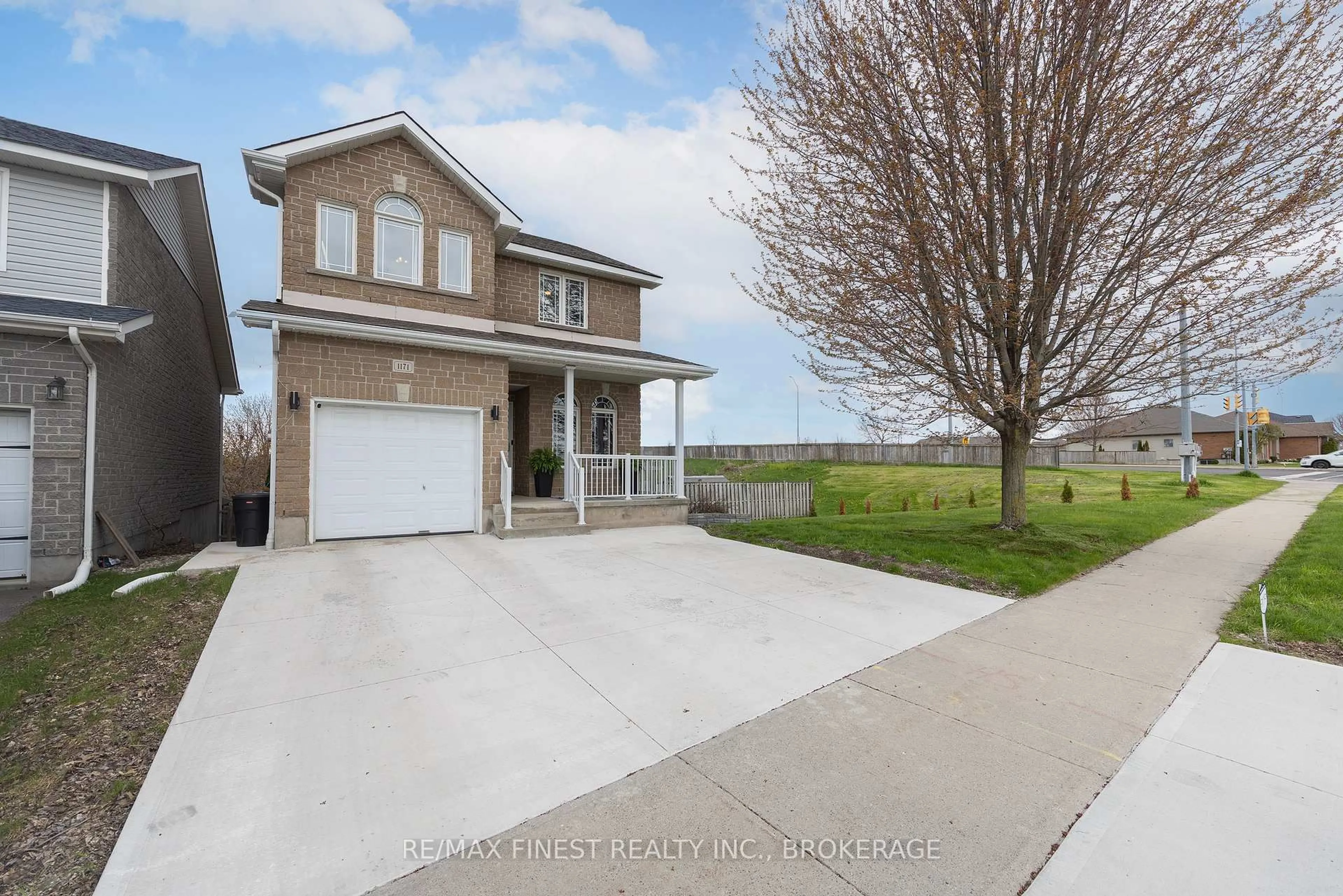 Unknown for 1171 Wheathill St, Kingston Ontario K7M 0A1