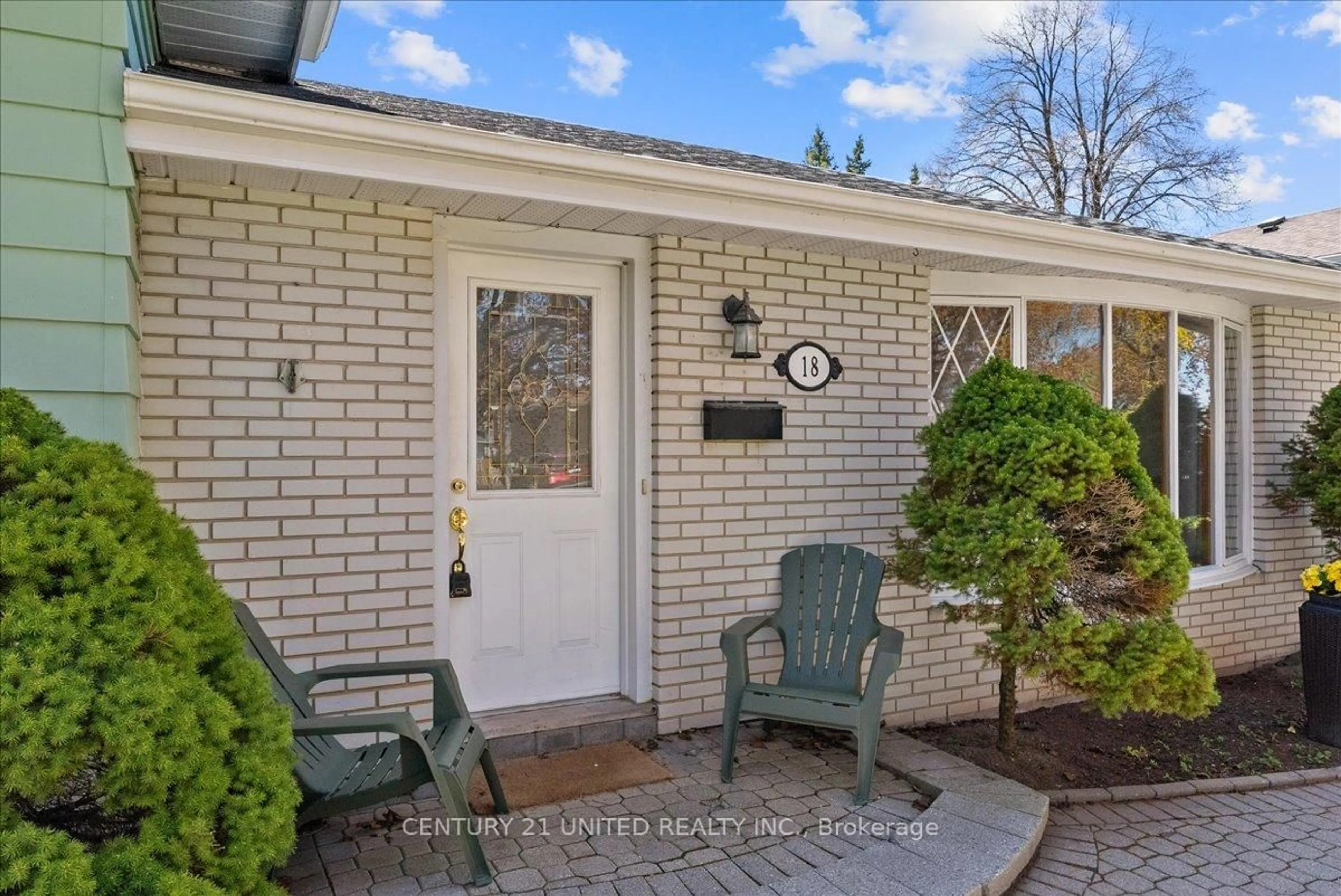 Unknown for 18 Belvedere Rd, Quinte West Ontario K8V 4A7