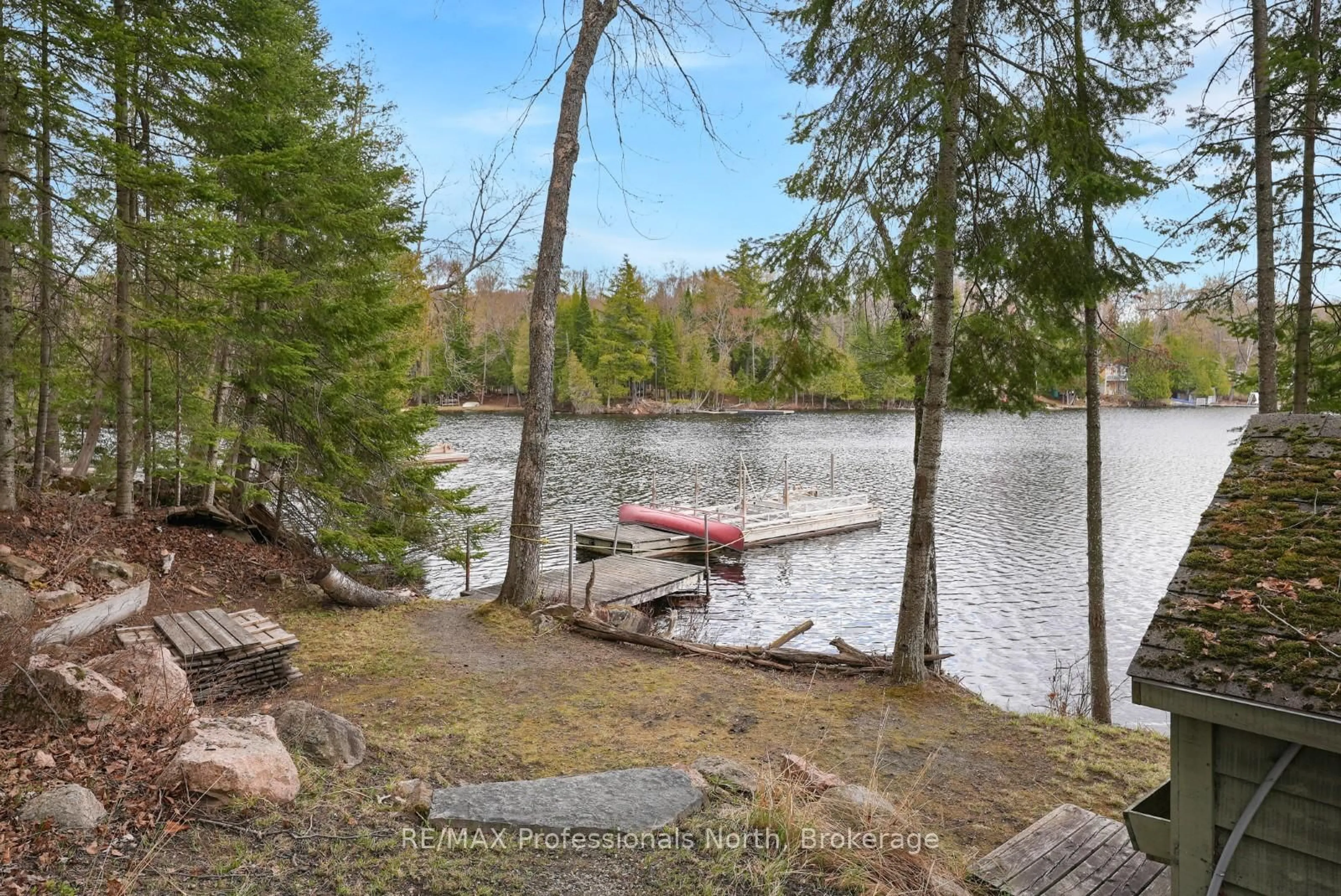 Patio, water/lake/river/ocean view for 1157 Between Lakes Tr, Minden Hills Ontario K0M 1J1