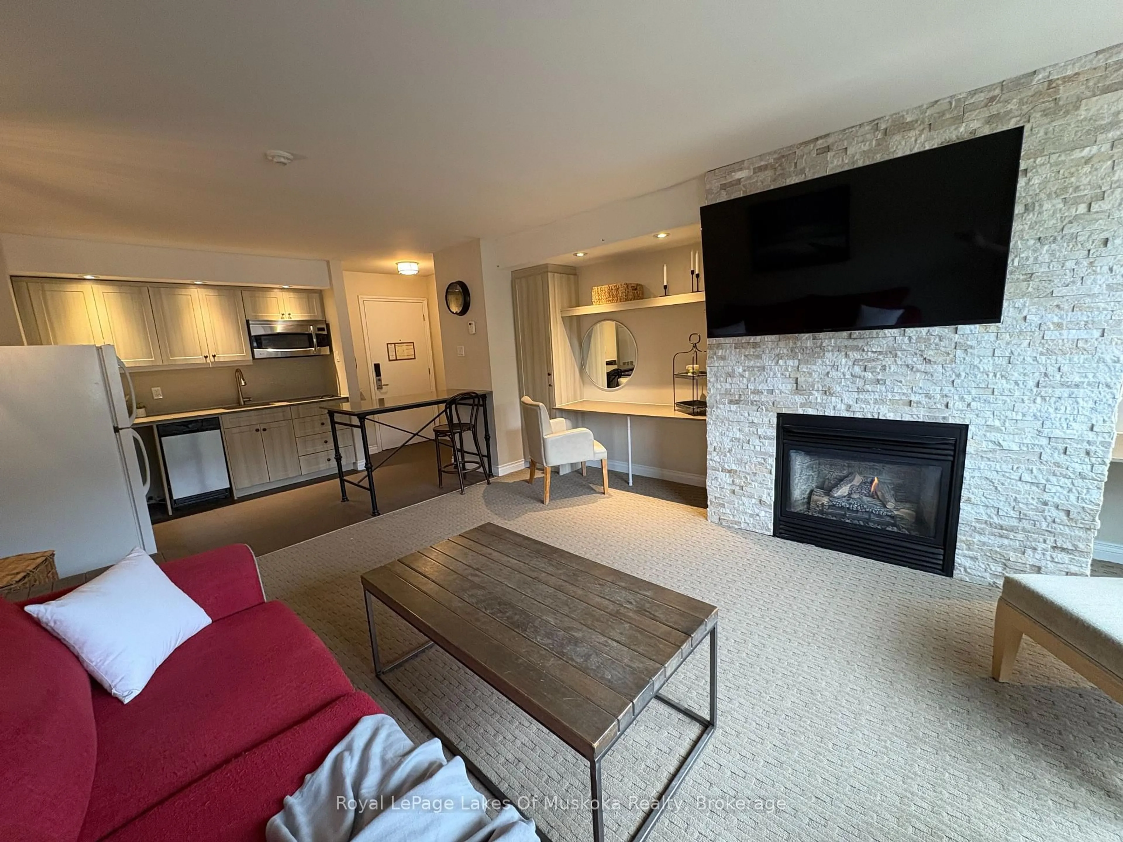 Living room with furniture, unknown for 1235 Deerhurst Dr #53-108, Huntsville Ontario P1H 2E8