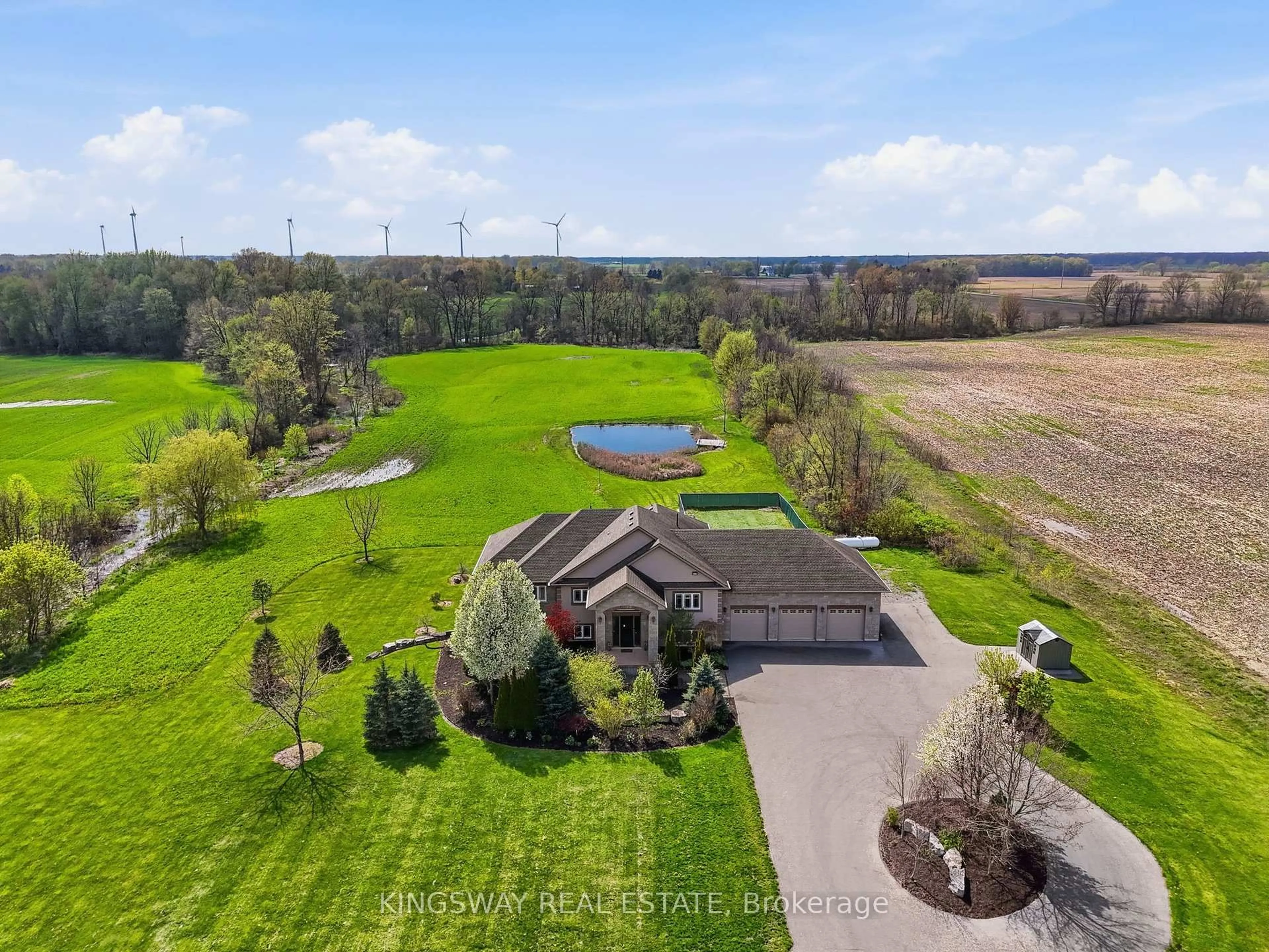 A pic from outside/outdoor area/front of a property/back of a property/a pic from drone, water/lake/river/ocean view for 54080 Wellandport Rd, Wainfleet Ontario L0R 2J0