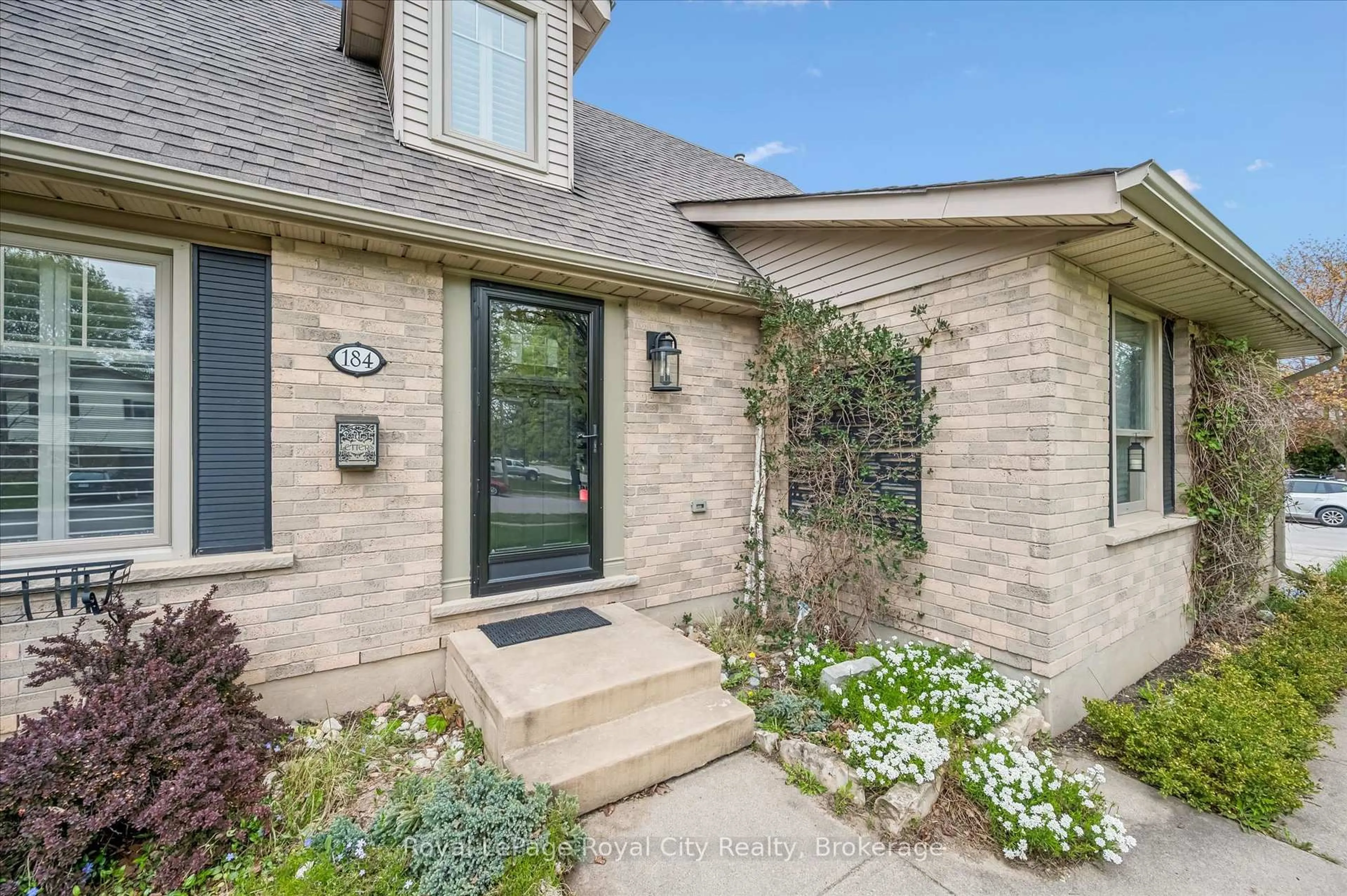 Home with brick exterior material, street for 184 Harvard Rd, Guelph Ontario N1G 4K5