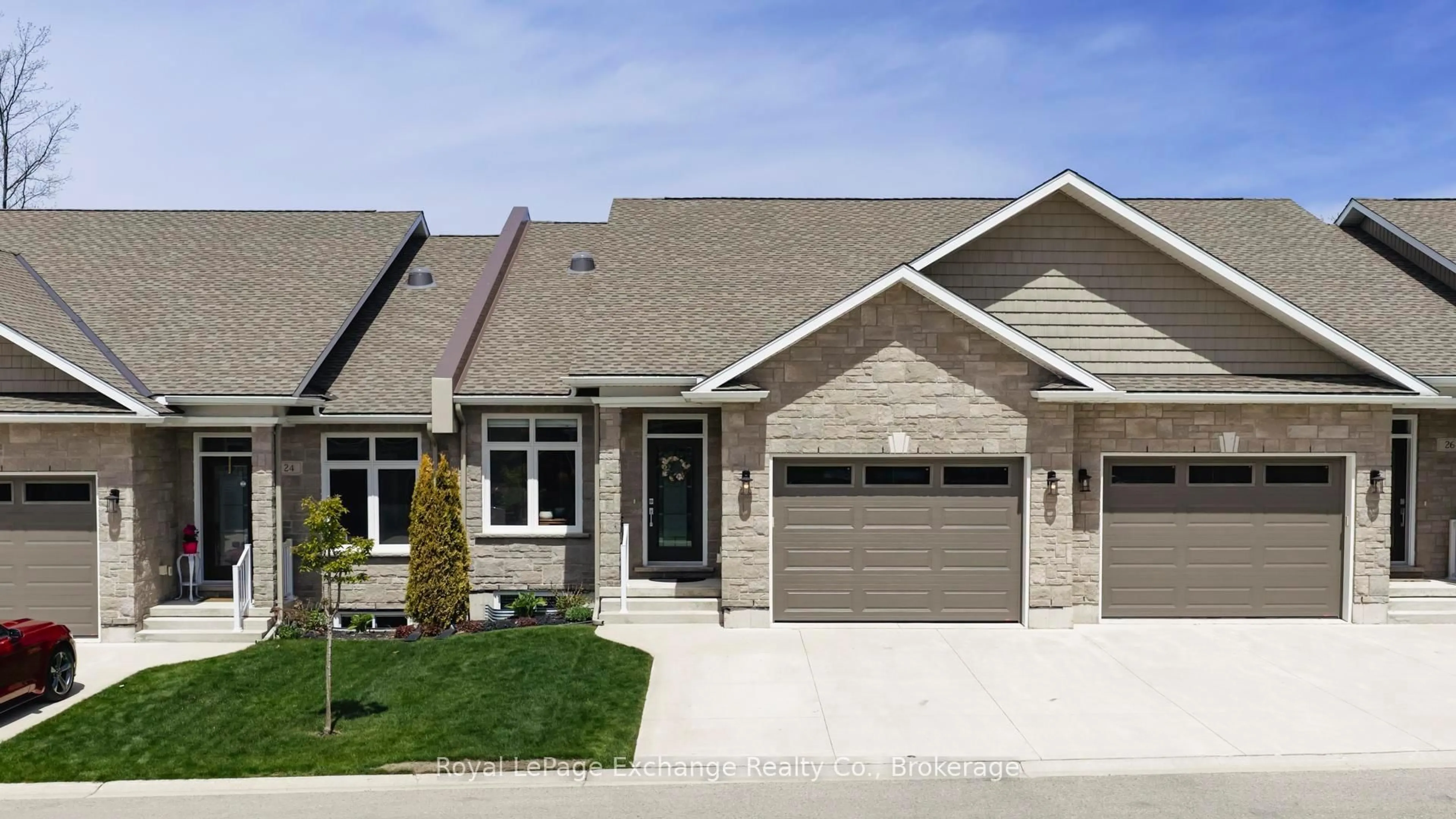 Home with brick exterior material, street for 552 Durham St #25, Kincardine Ontario N2Z 0G5