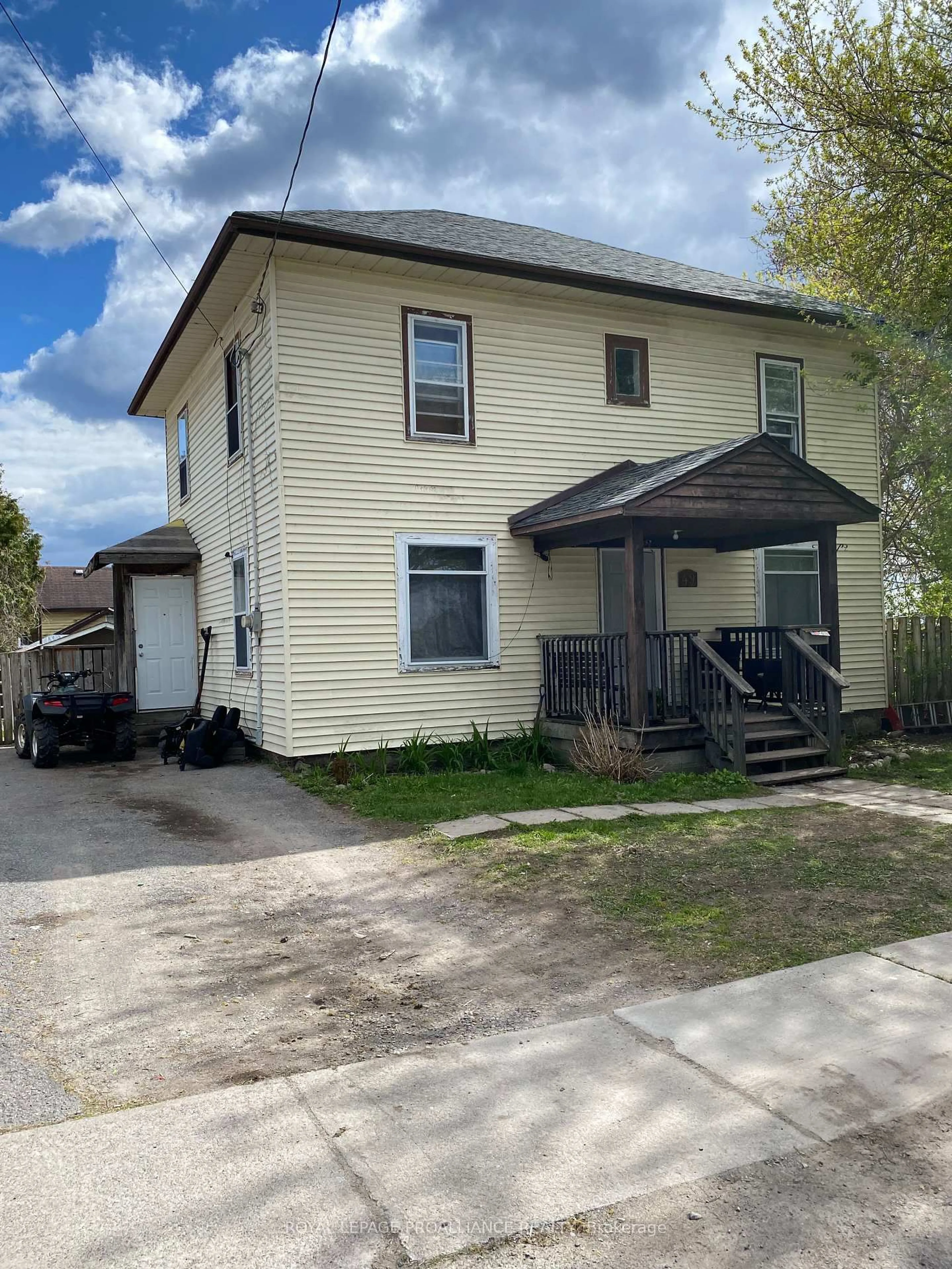 Unknown for 49 Crown St, Quinte West Ontario K8V 1P1