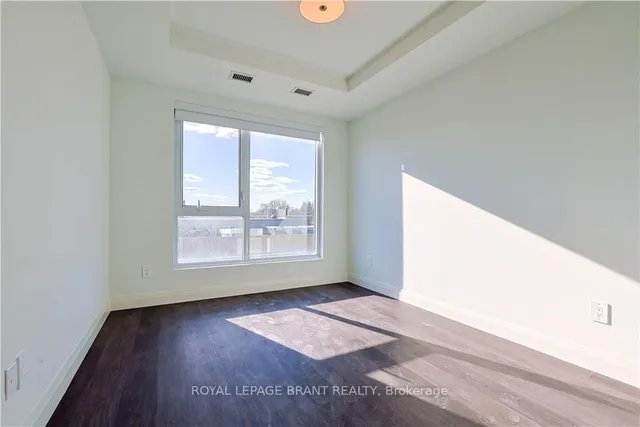 1333 Weber St #215, Kitchener 5