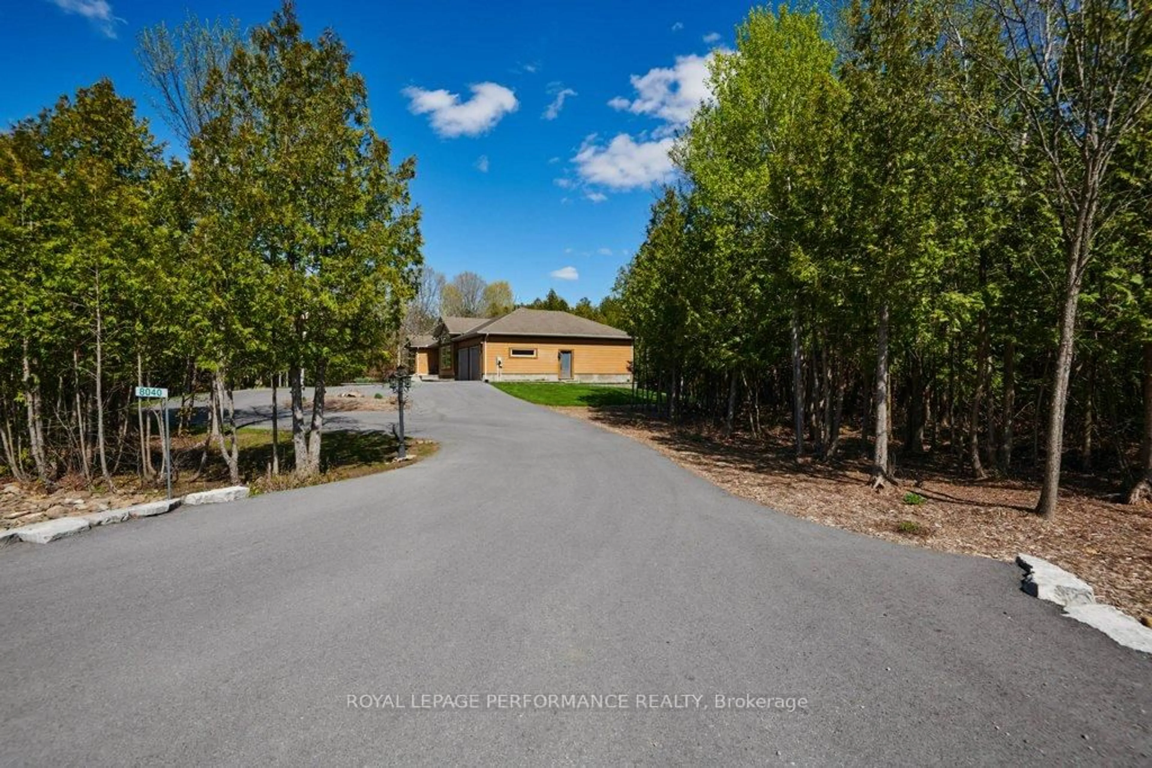 A pic from outside/outdoor area/front of a property/back of a property/a pic from drone, street for 8040 Iveson Dr, Metcalfe Ontario K0A 2P0