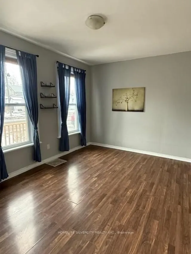 115 Murray St, Brantford 4