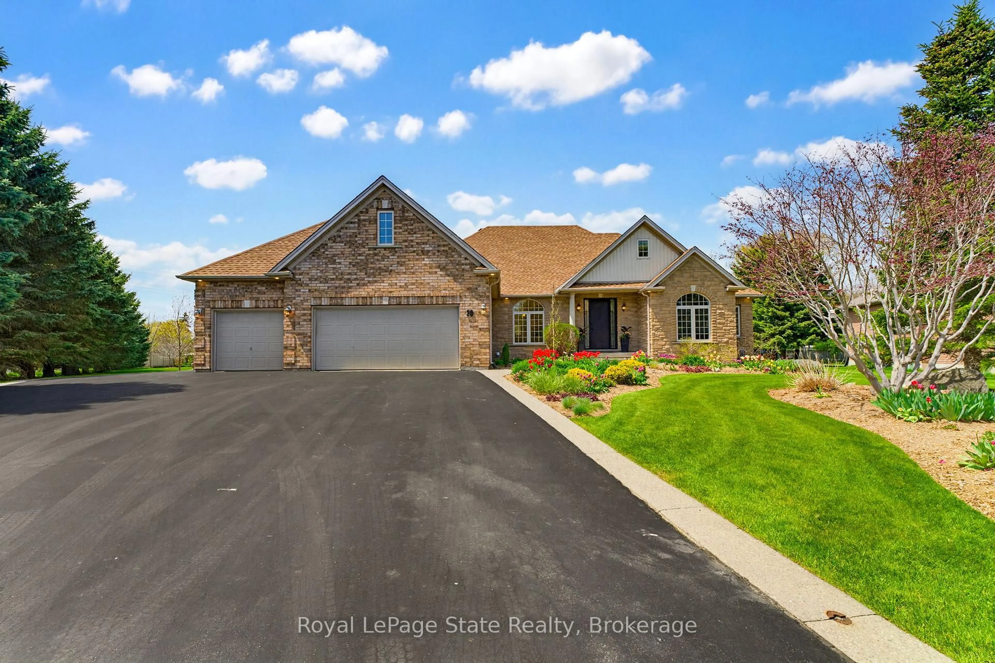 Unknown for 20 Savona Cres, Hamilton Ontario L8N 2Z7