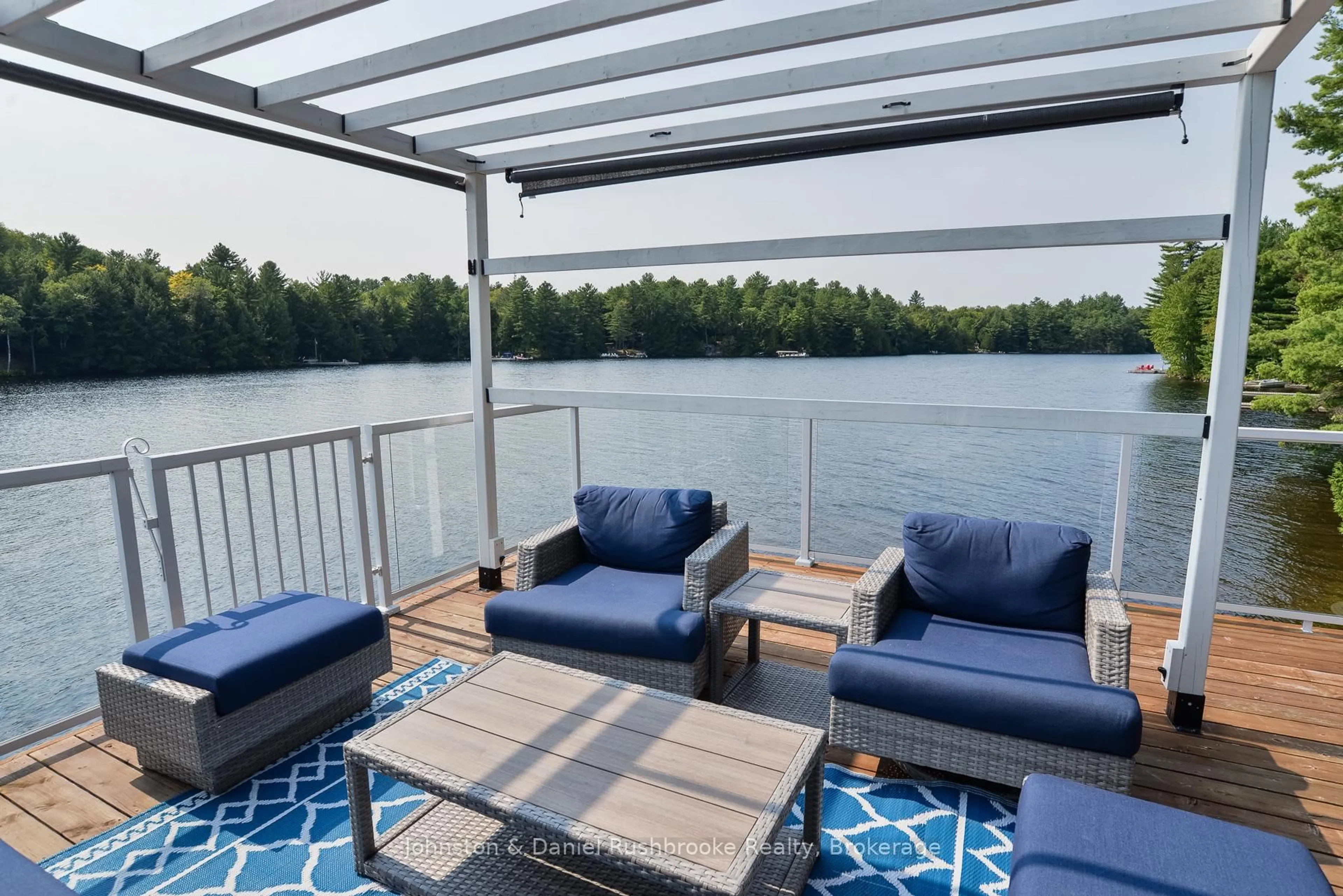 Patio, water/lake/river/ocean view for 27 Island 35LM (Miller Island), Gravenhurst Ontario P1P 1R2