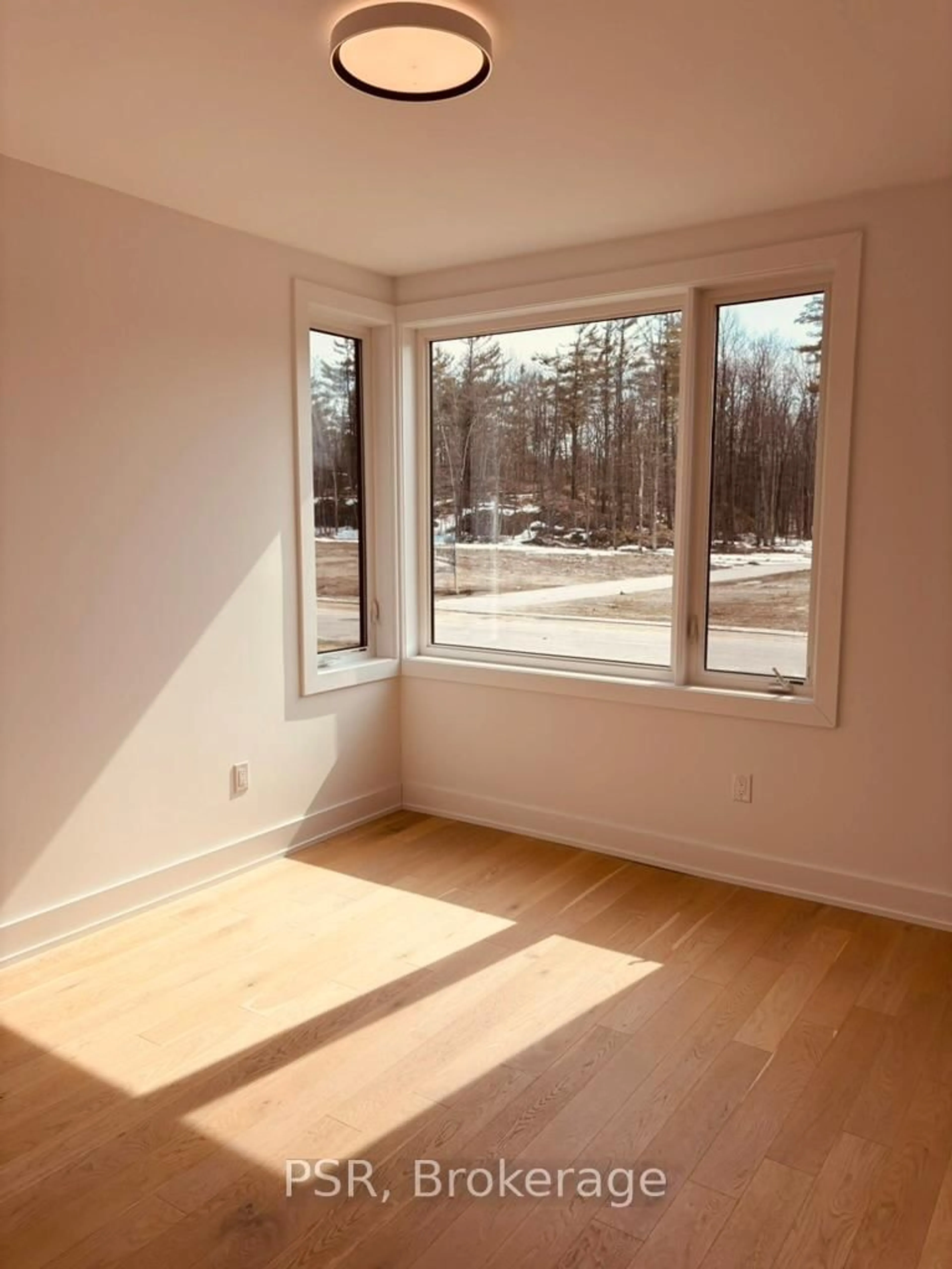 A pic of a room for 43 Muskoka Bay Blvd, Gravenhurst Ontario P1P 0A1